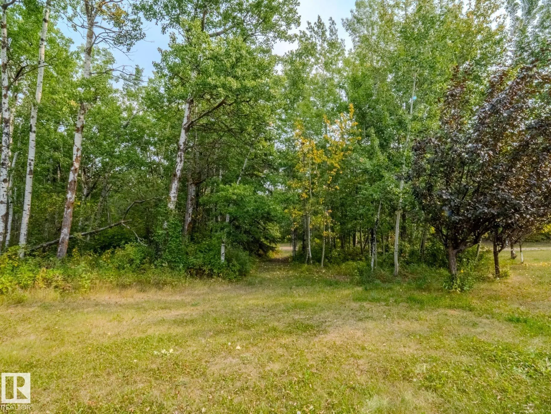 52122 RGE ROAD 210