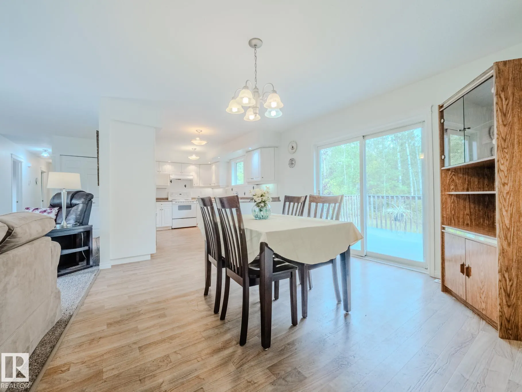 52122 RGE ROAD 210
