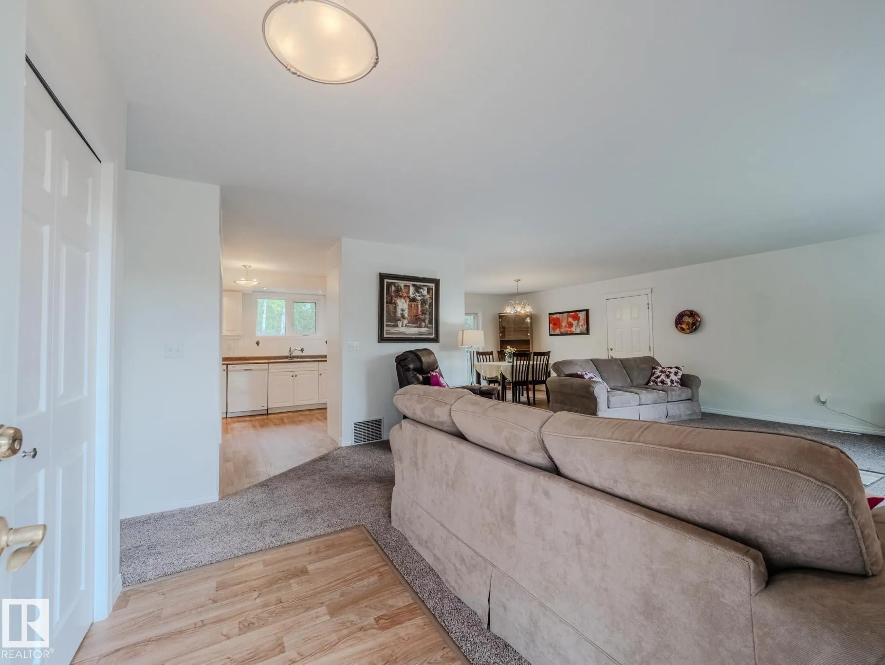 52122 RGE ROAD 210