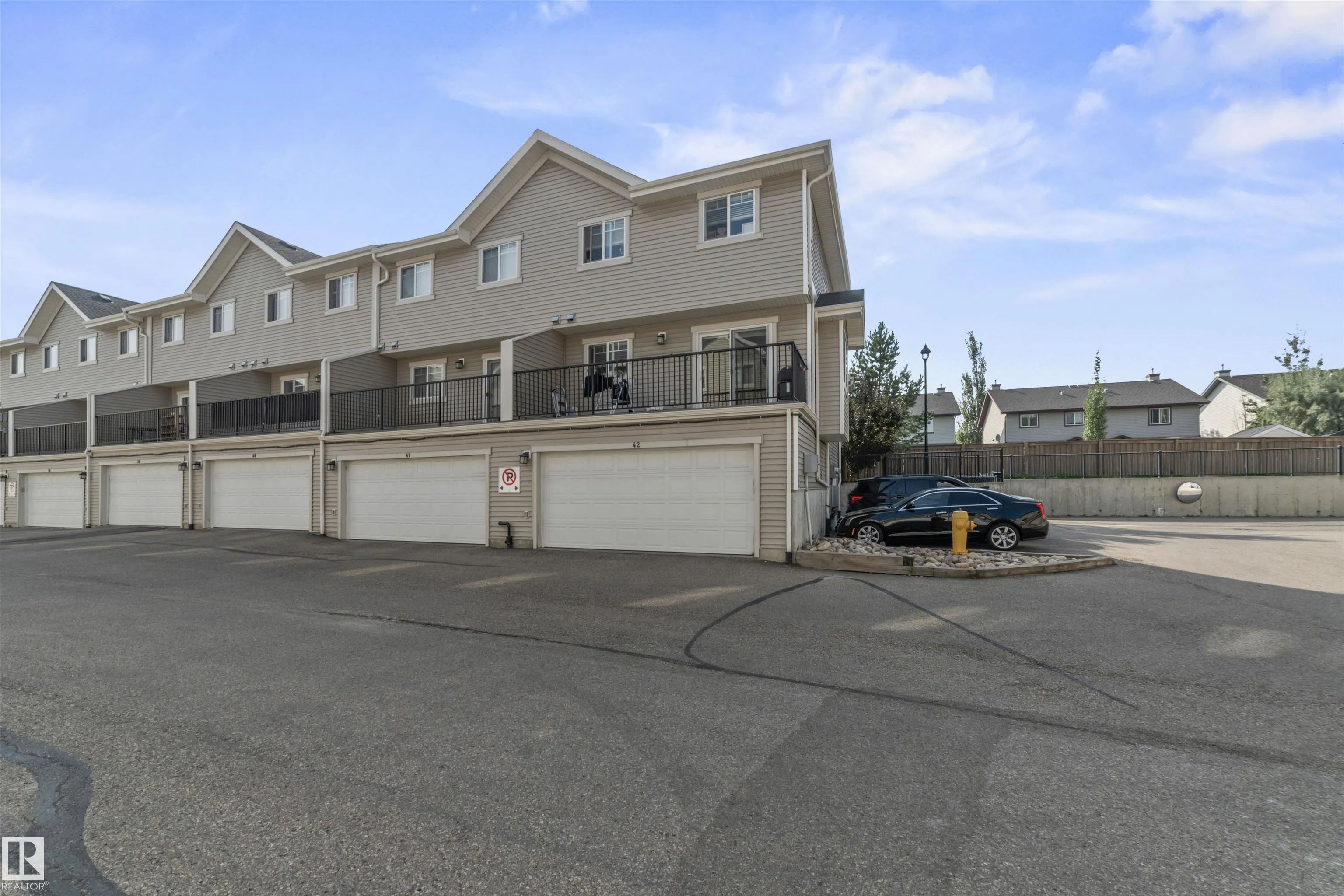 7289 SOUTH TERWILLEGAR Drive