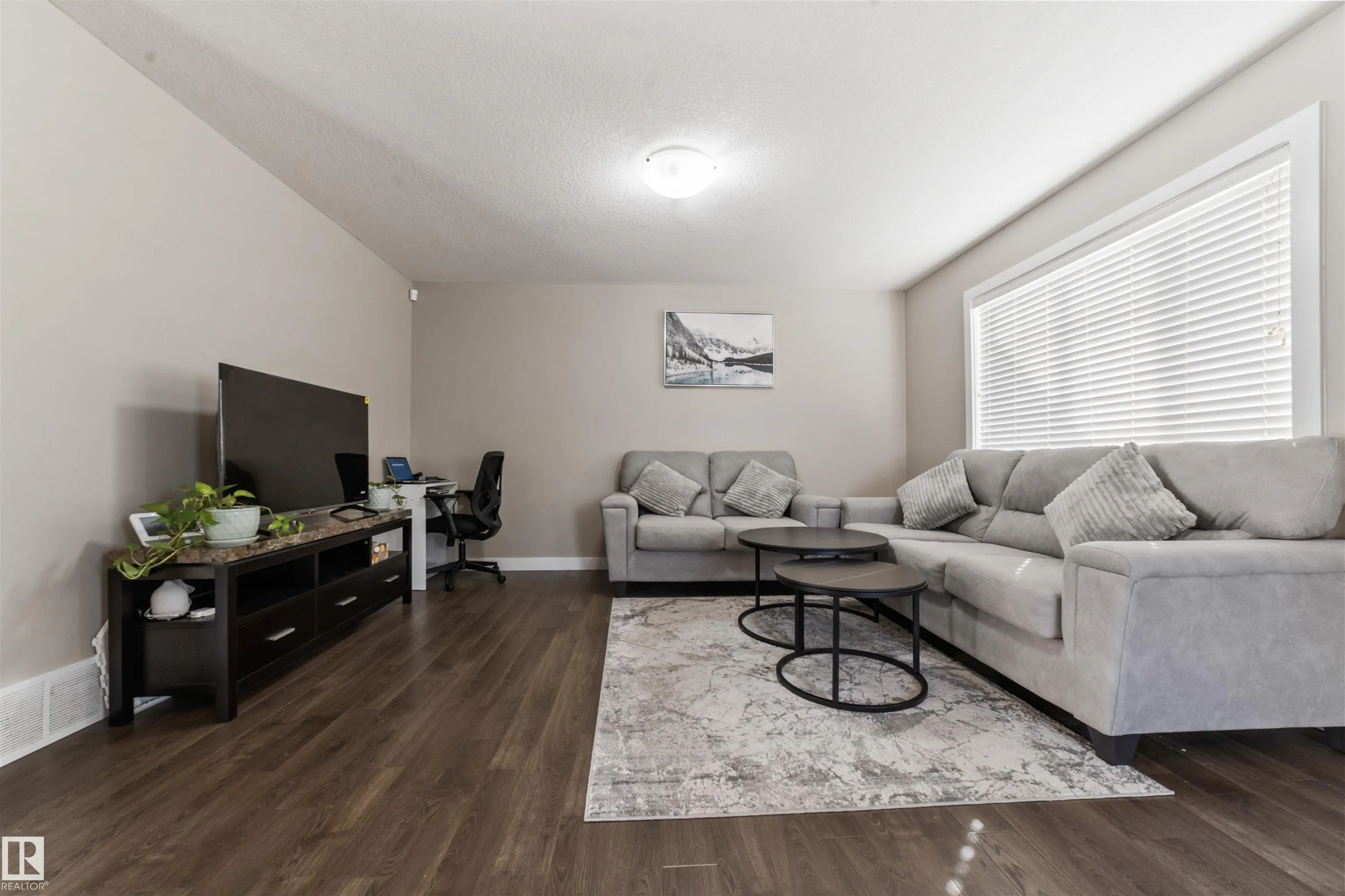 7289 SOUTH TERWILLEGAR Drive