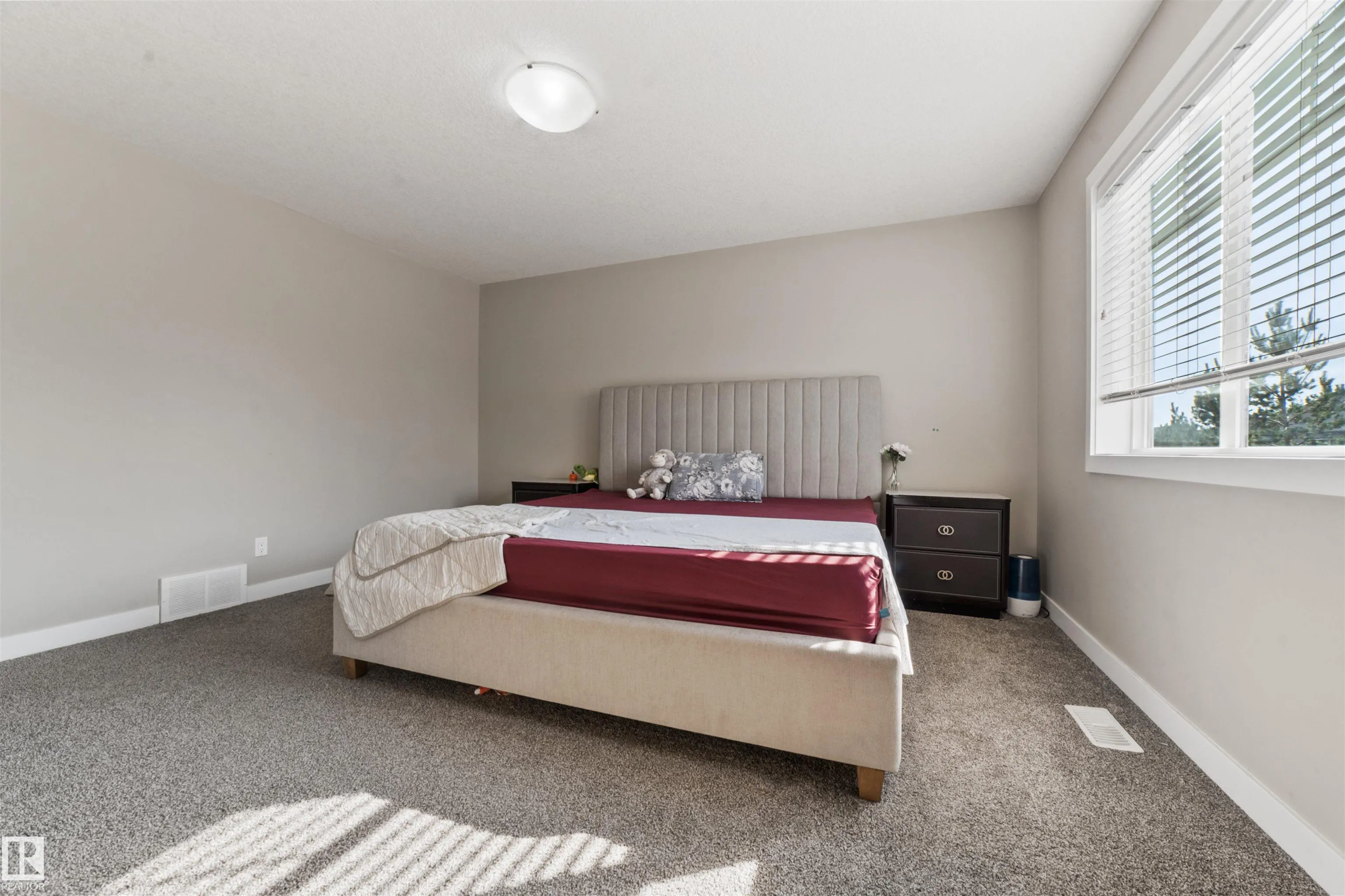 7289 SOUTH TERWILLEGAR Drive