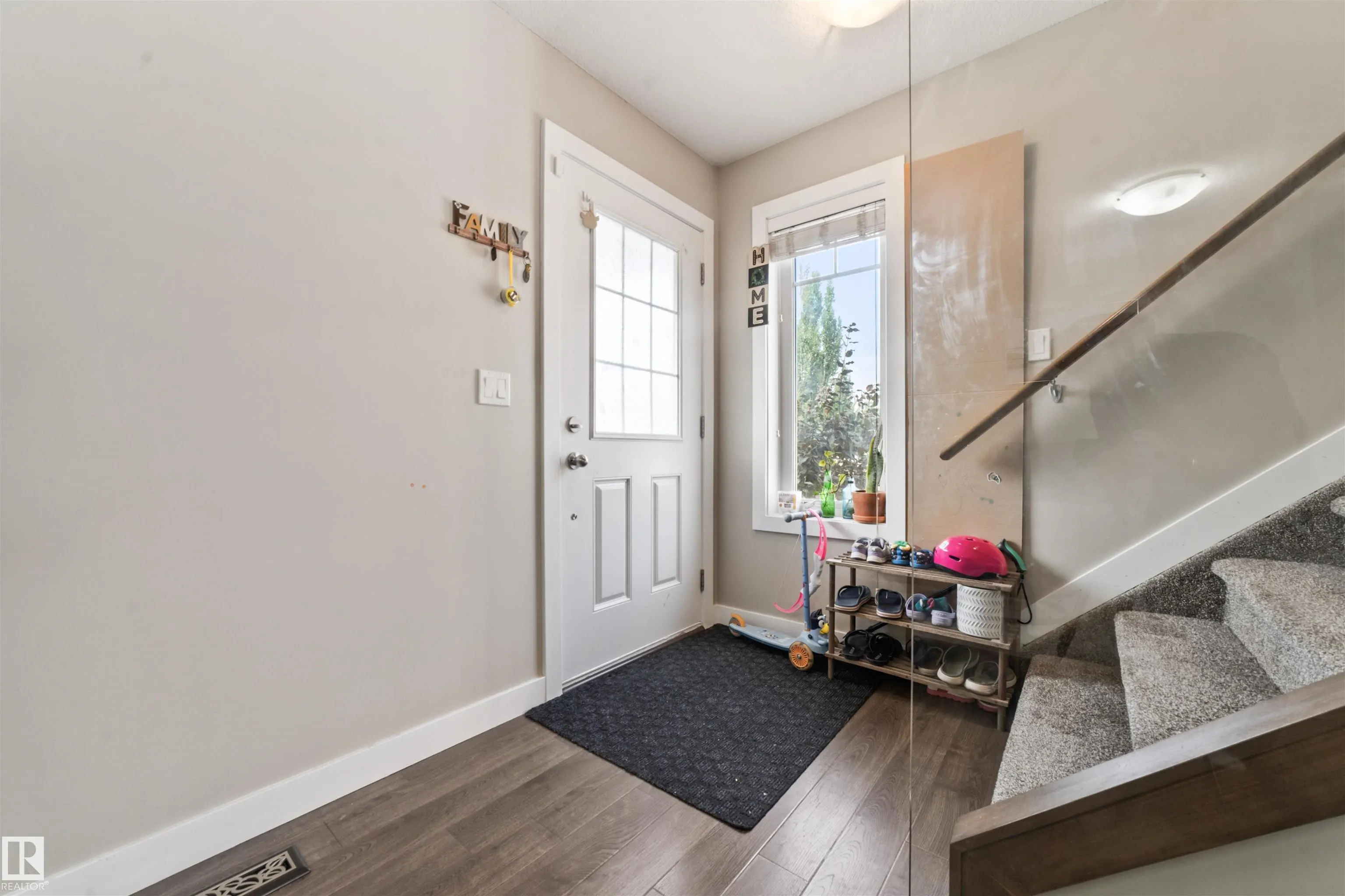 7289 SOUTH TERWILLEGAR Drive