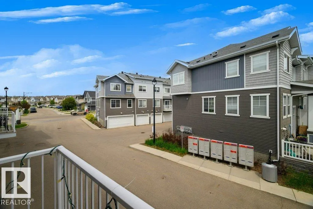 7385 EDGEMONT Way