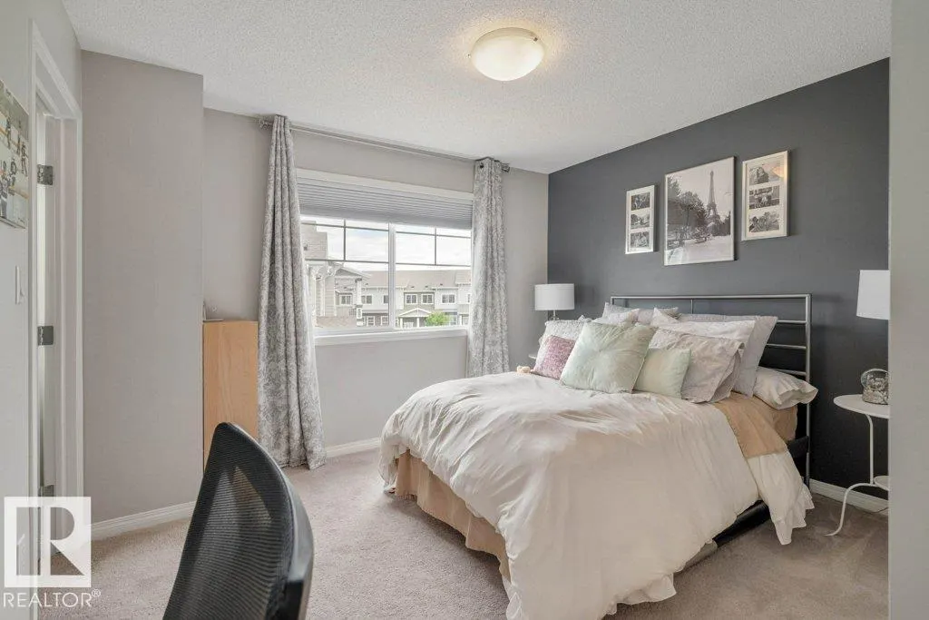 7385 EDGEMONT Way