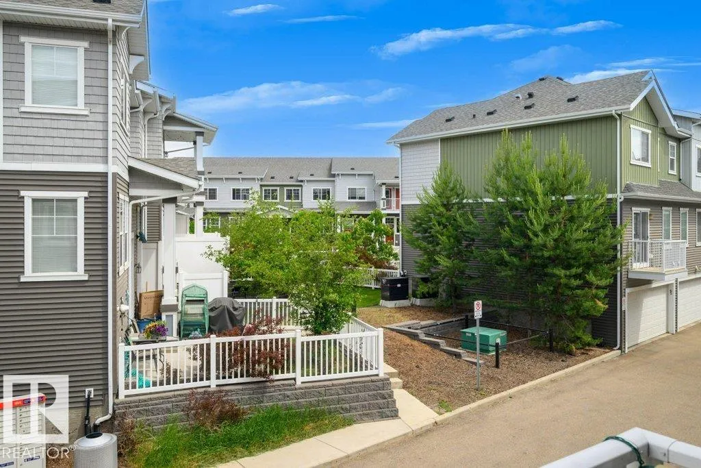 7385 EDGEMONT Way