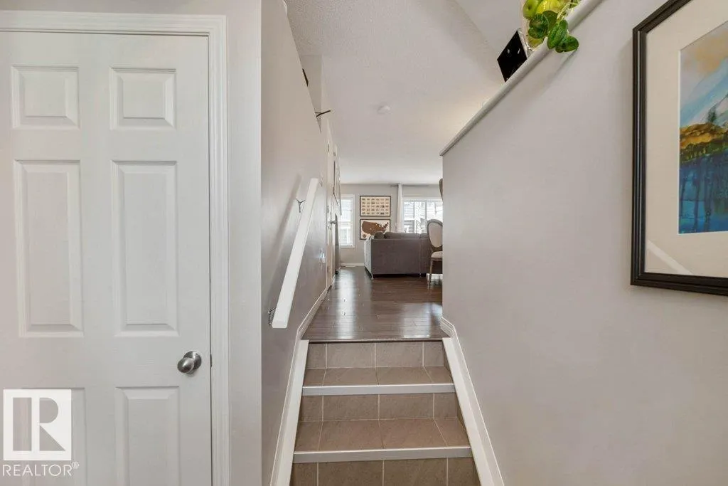 7385 EDGEMONT Way