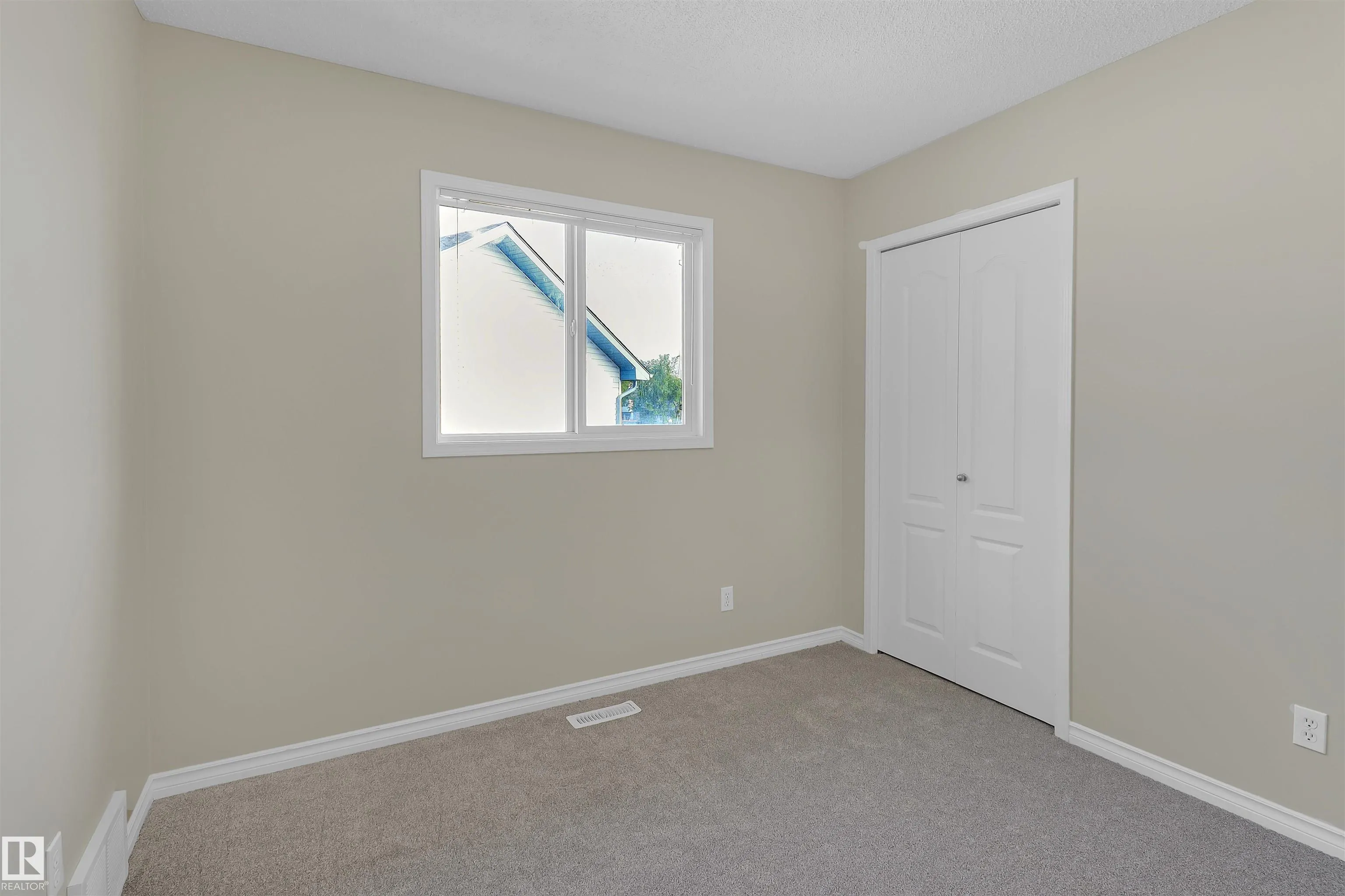 460 GIBB Wynd