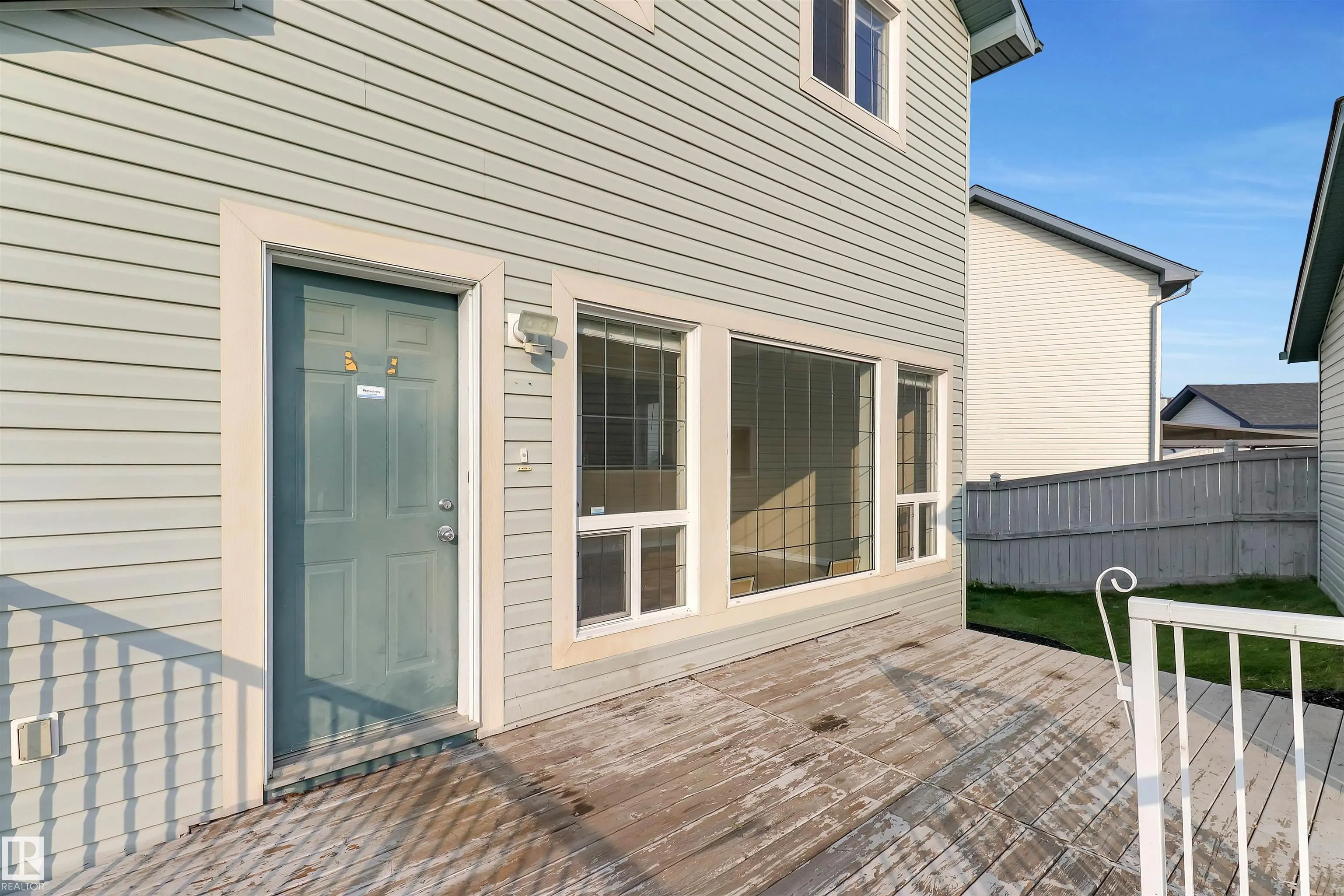 460 GIBB Wynd