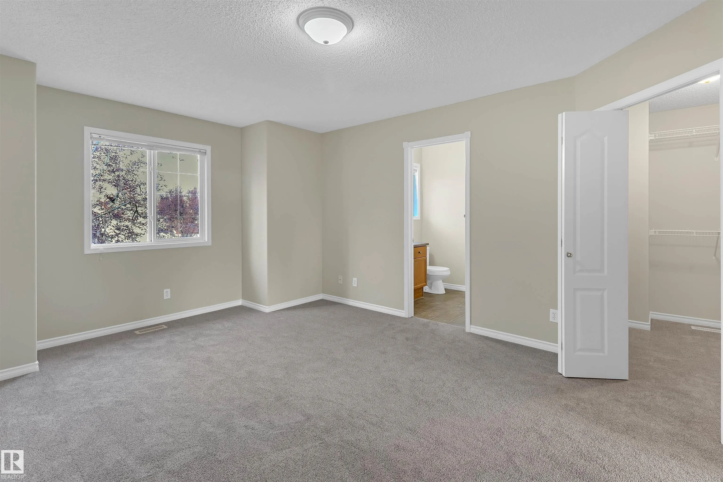 460 GIBB Wynd