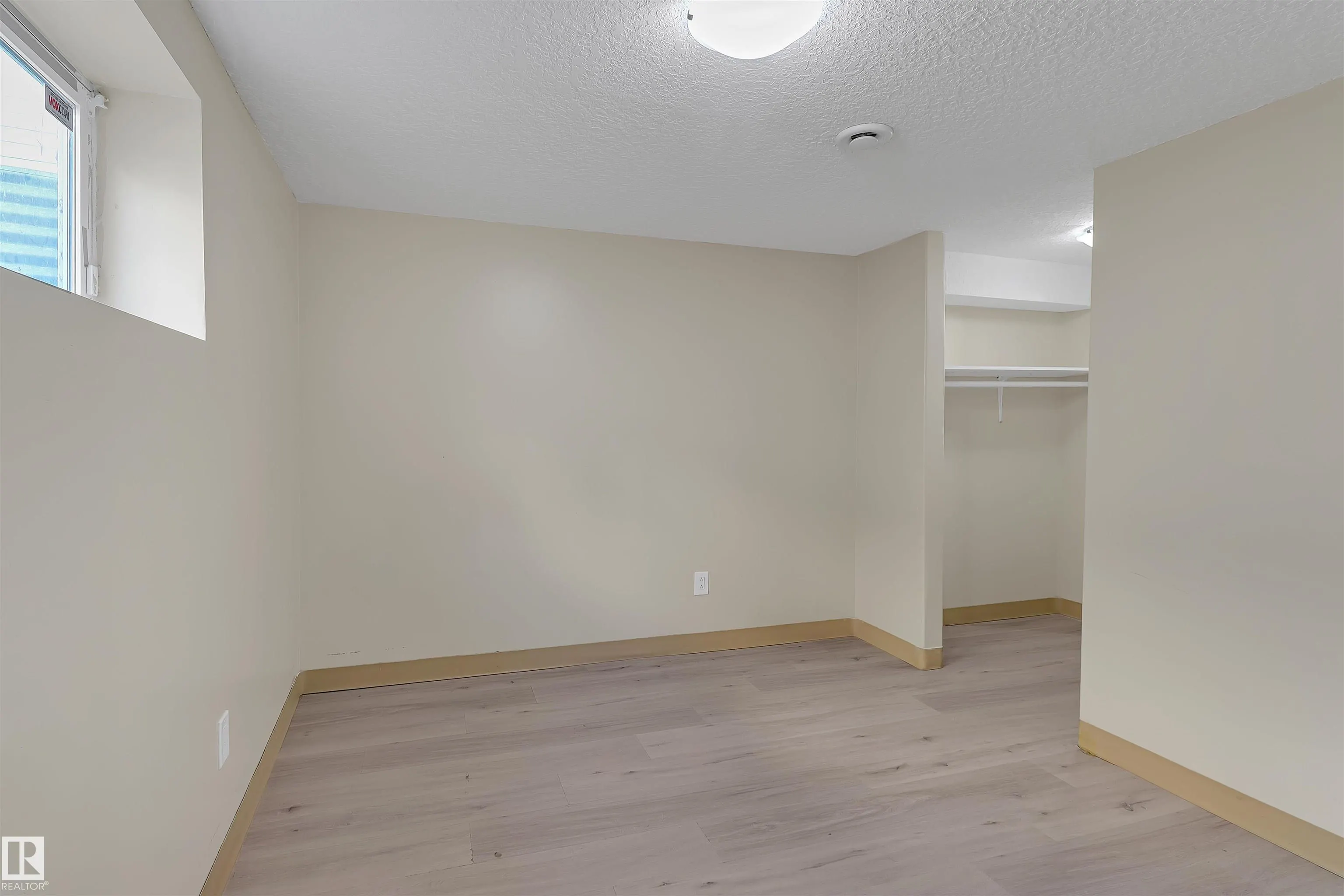 460 GIBB Wynd