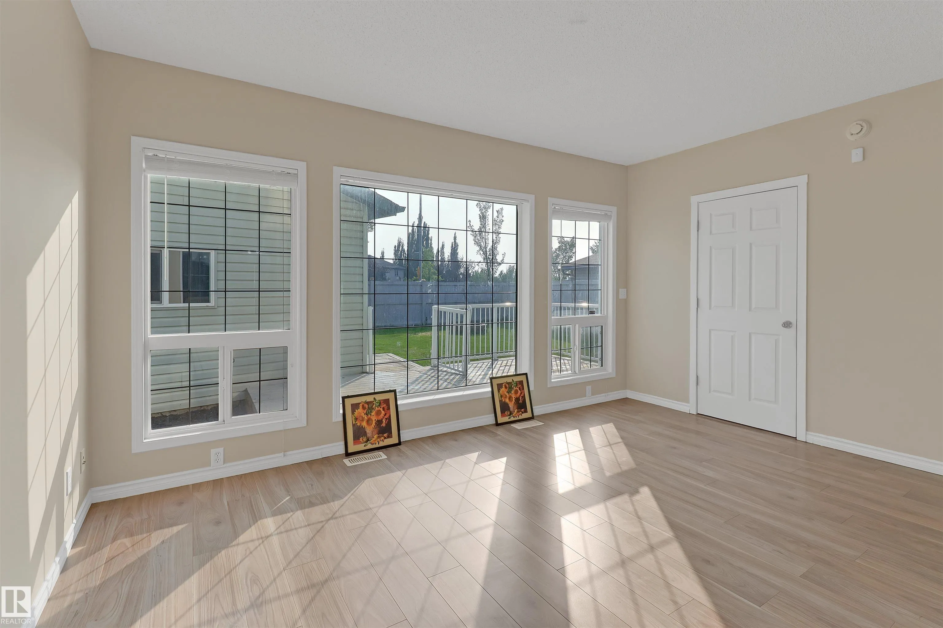 460 GIBB Wynd