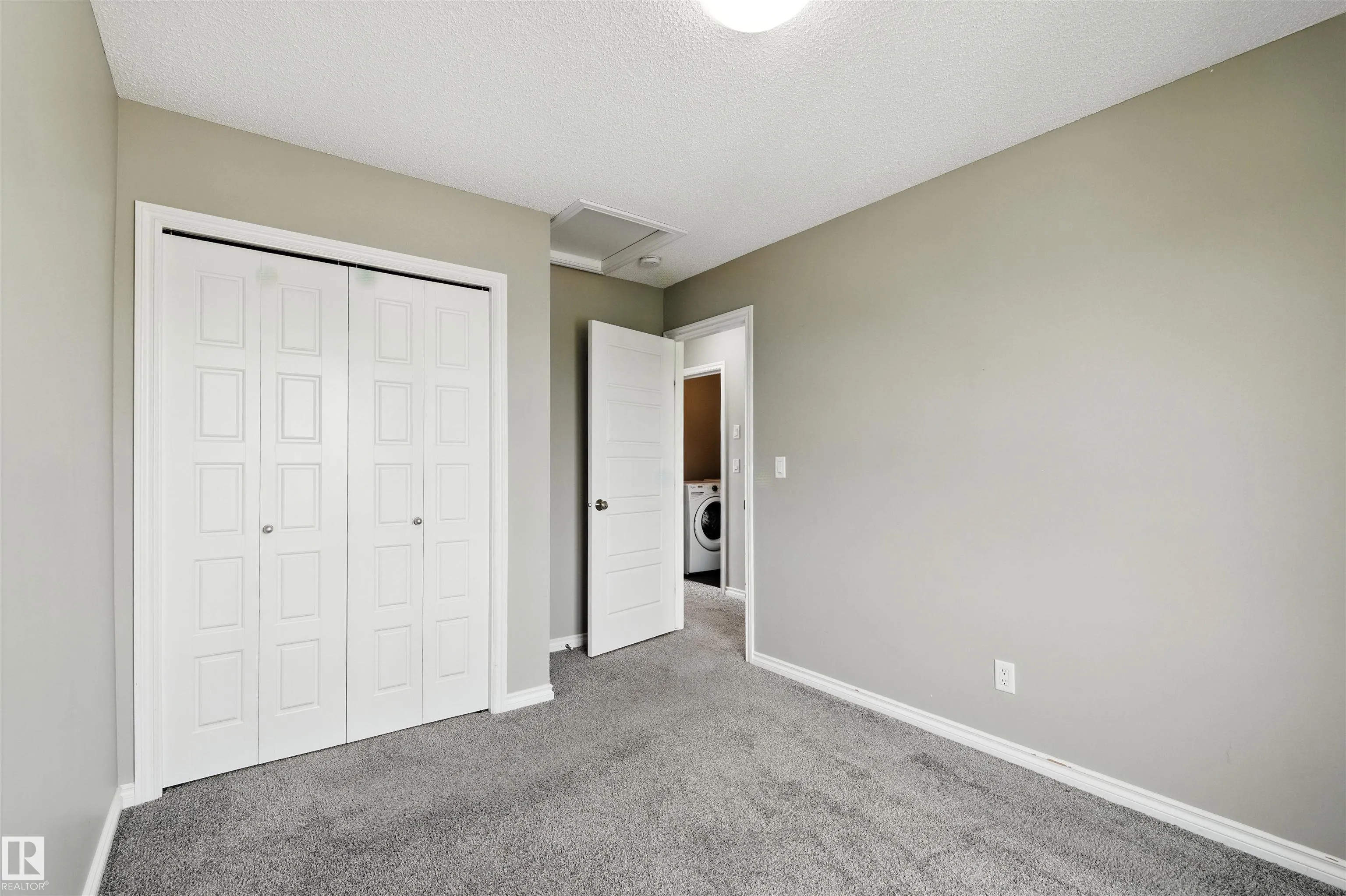 8085 CHAPPELLE Way