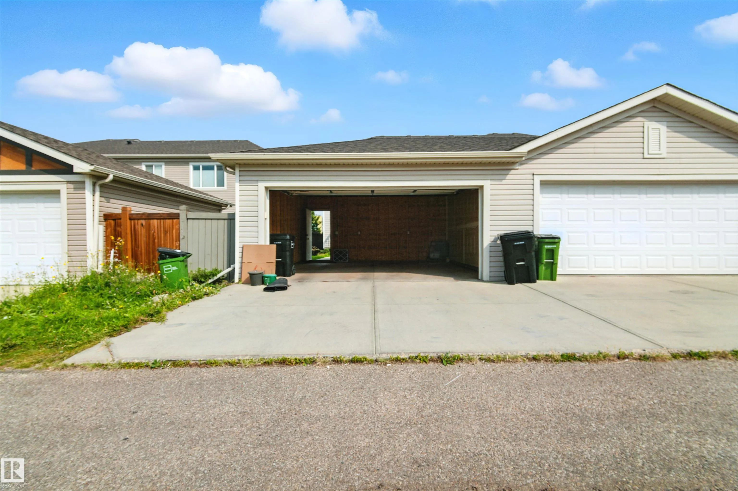 8085 CHAPPELLE Way