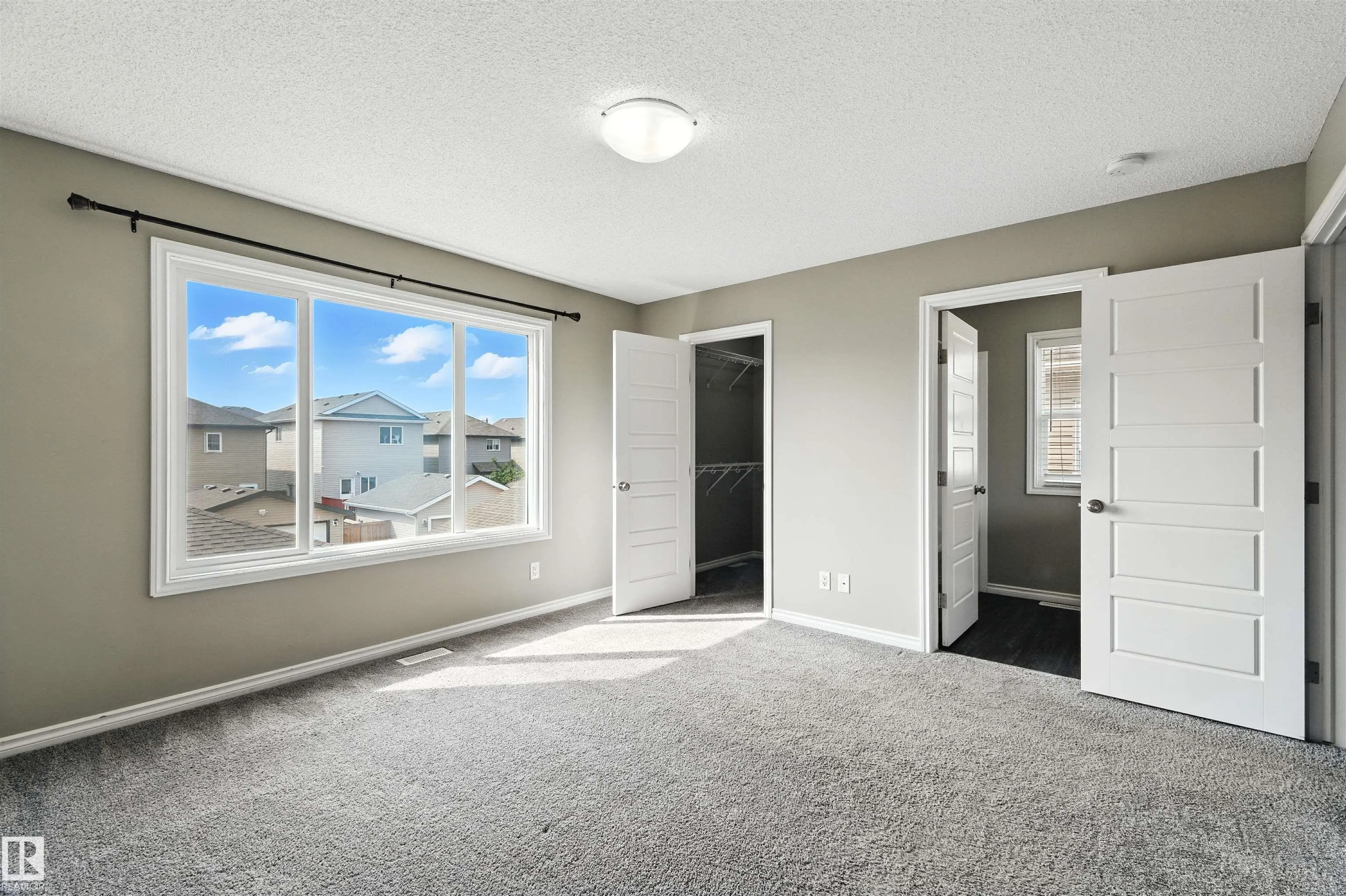 8085 CHAPPELLE Way