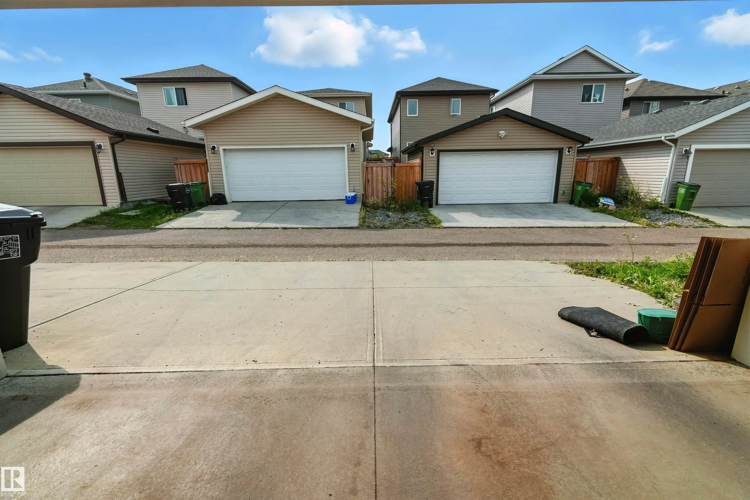 8085 CHAPPELLE Way