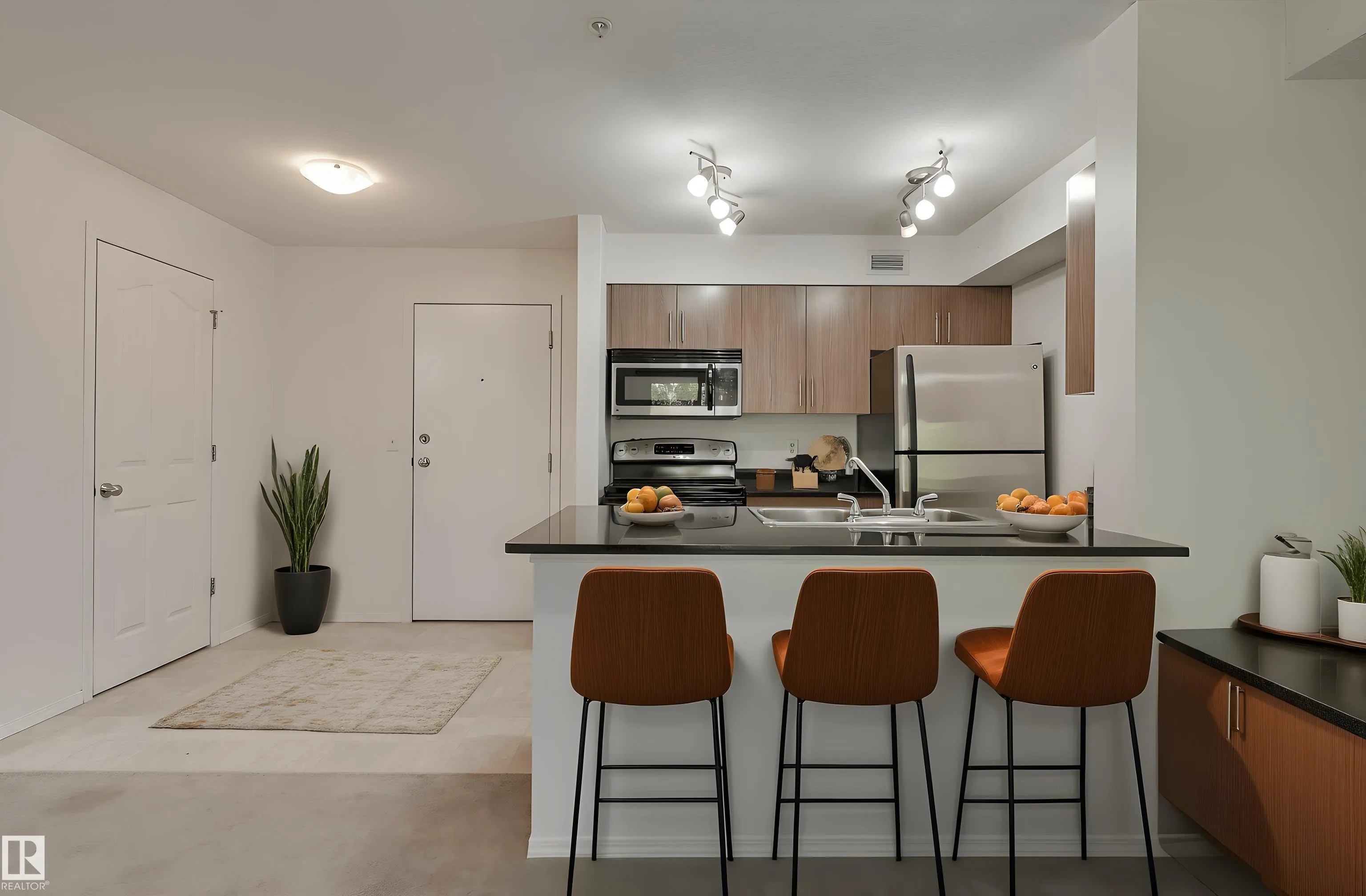 530 WATT Boulevard