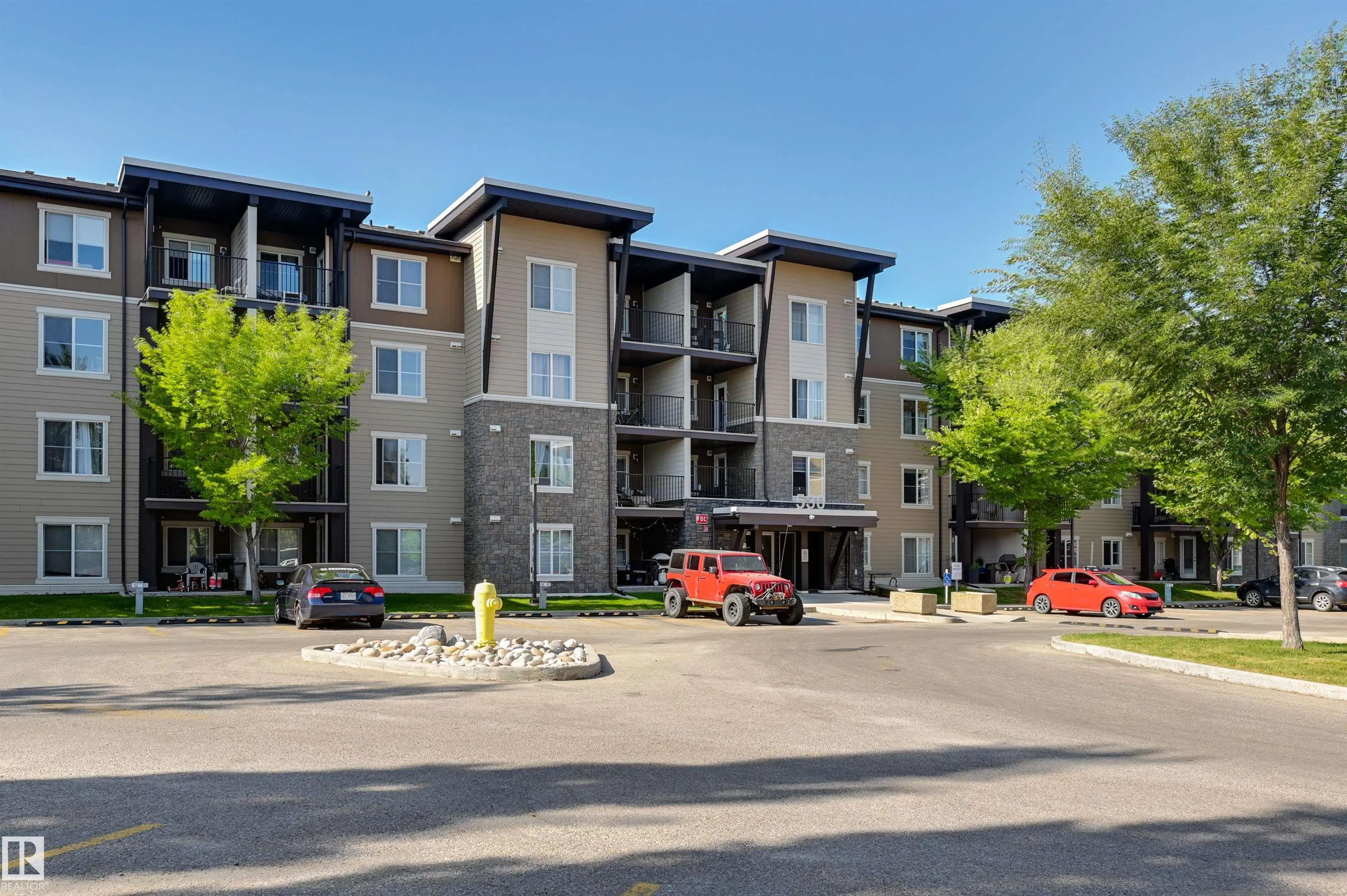 530 WATT Boulevard