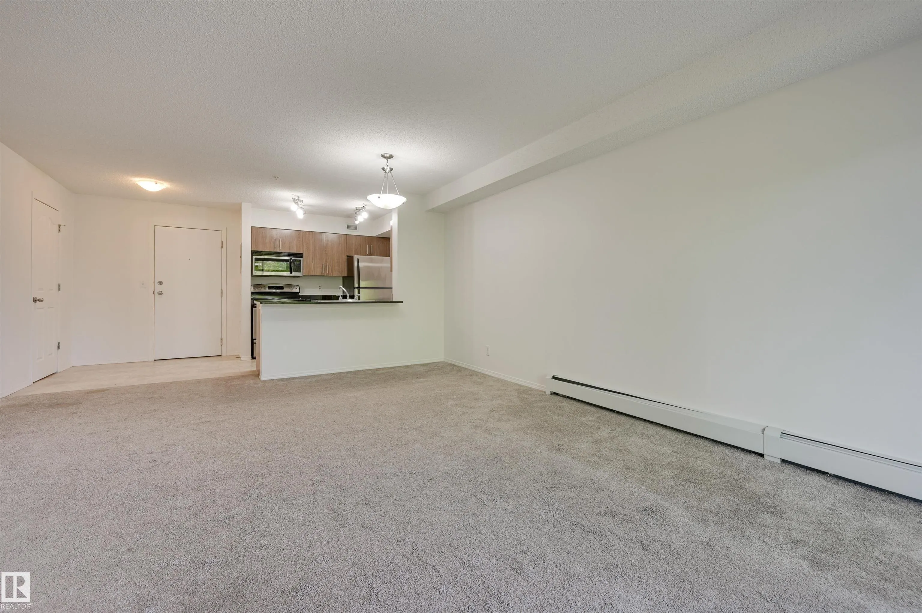 530 WATT Boulevard