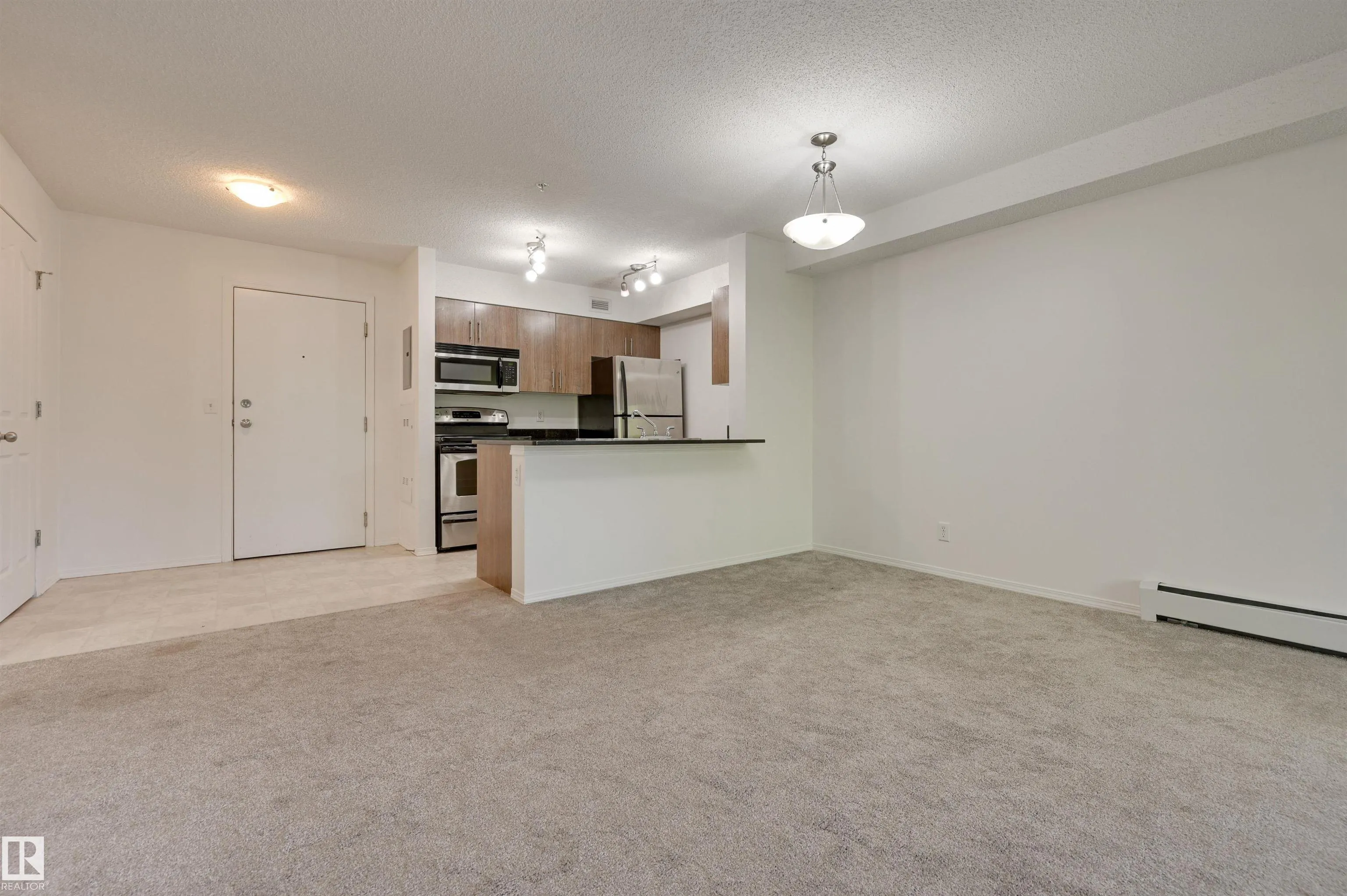 530 WATT Boulevard