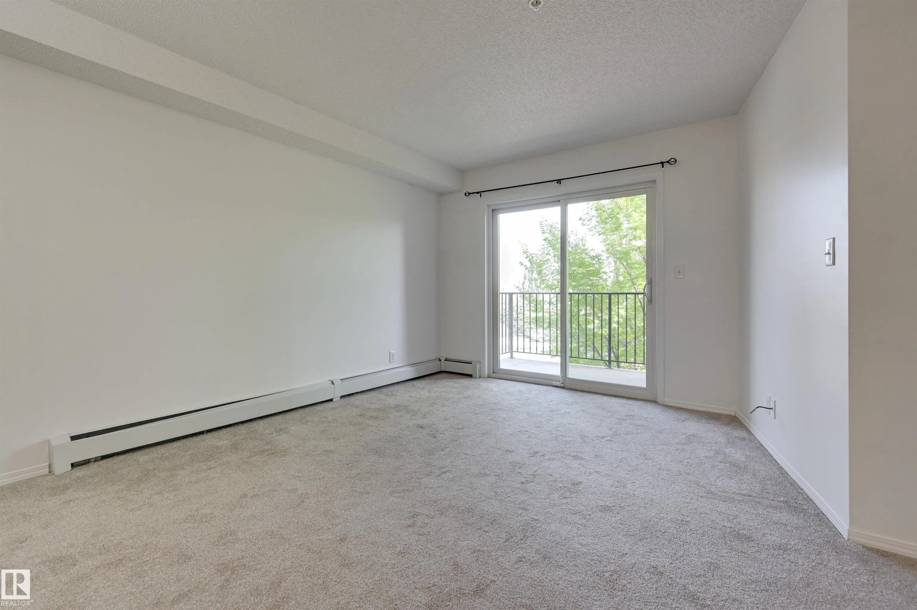 530 WATT Boulevard