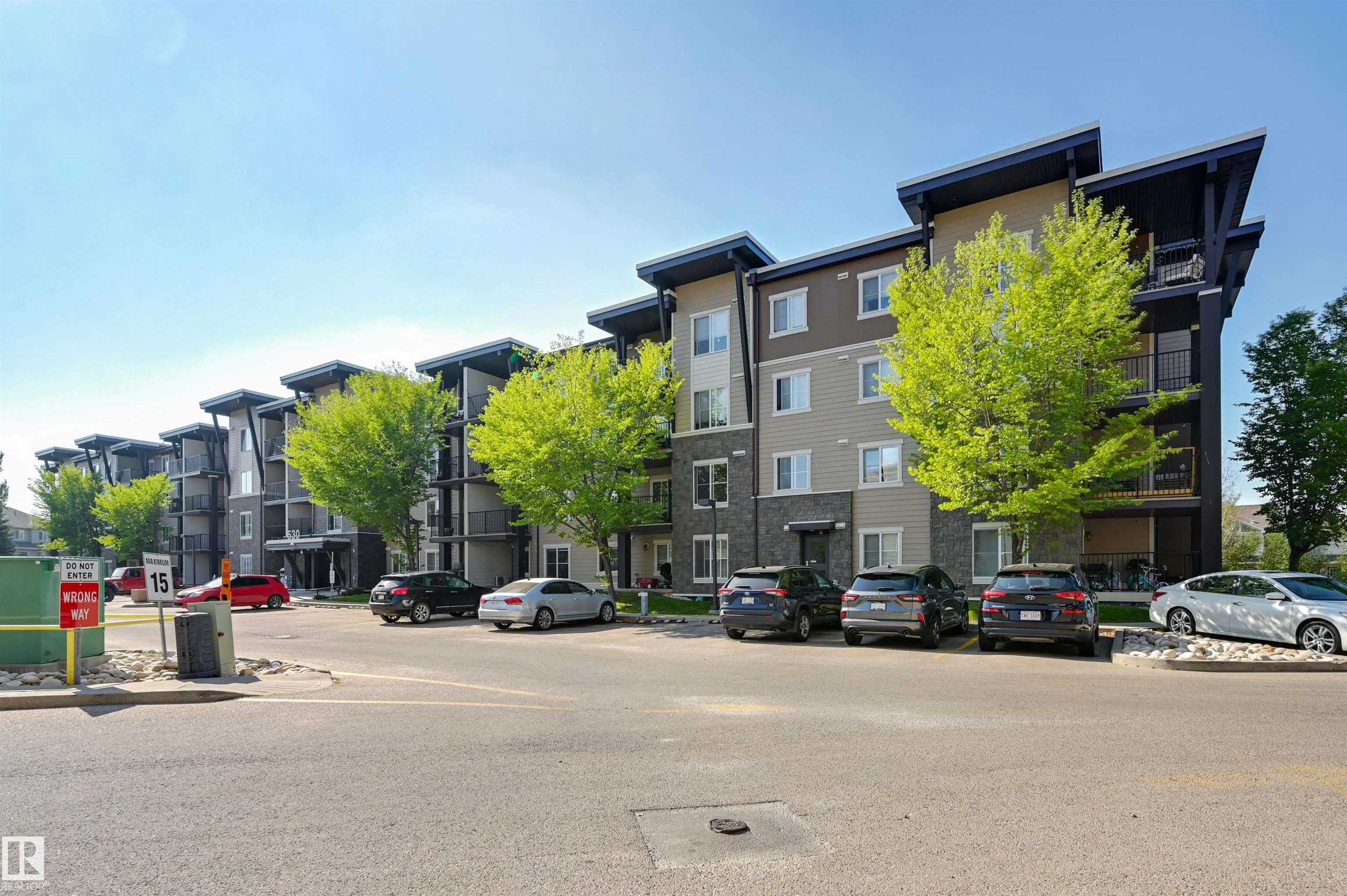 530 WATT Boulevard