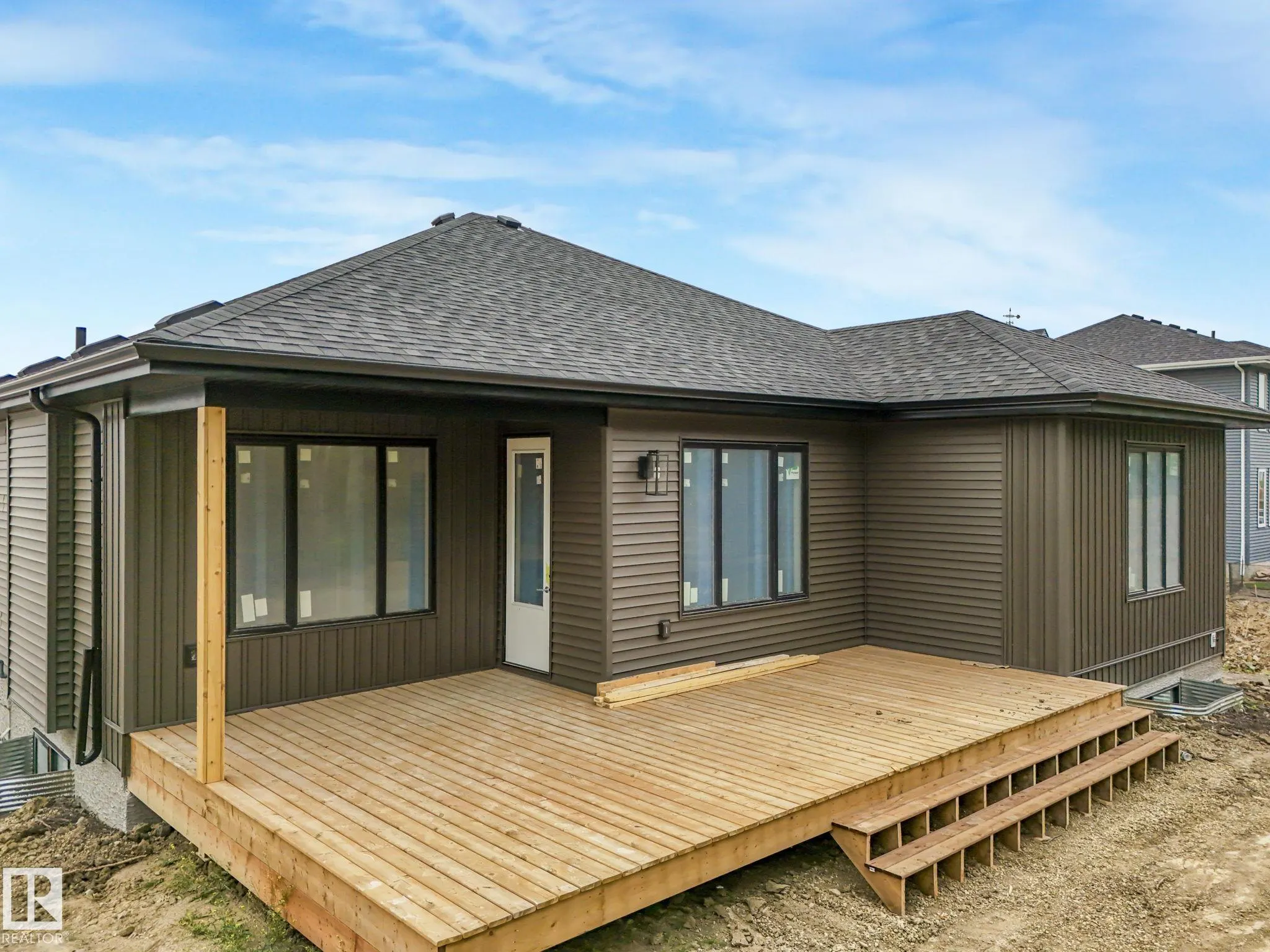 84 HARVEST Crescent