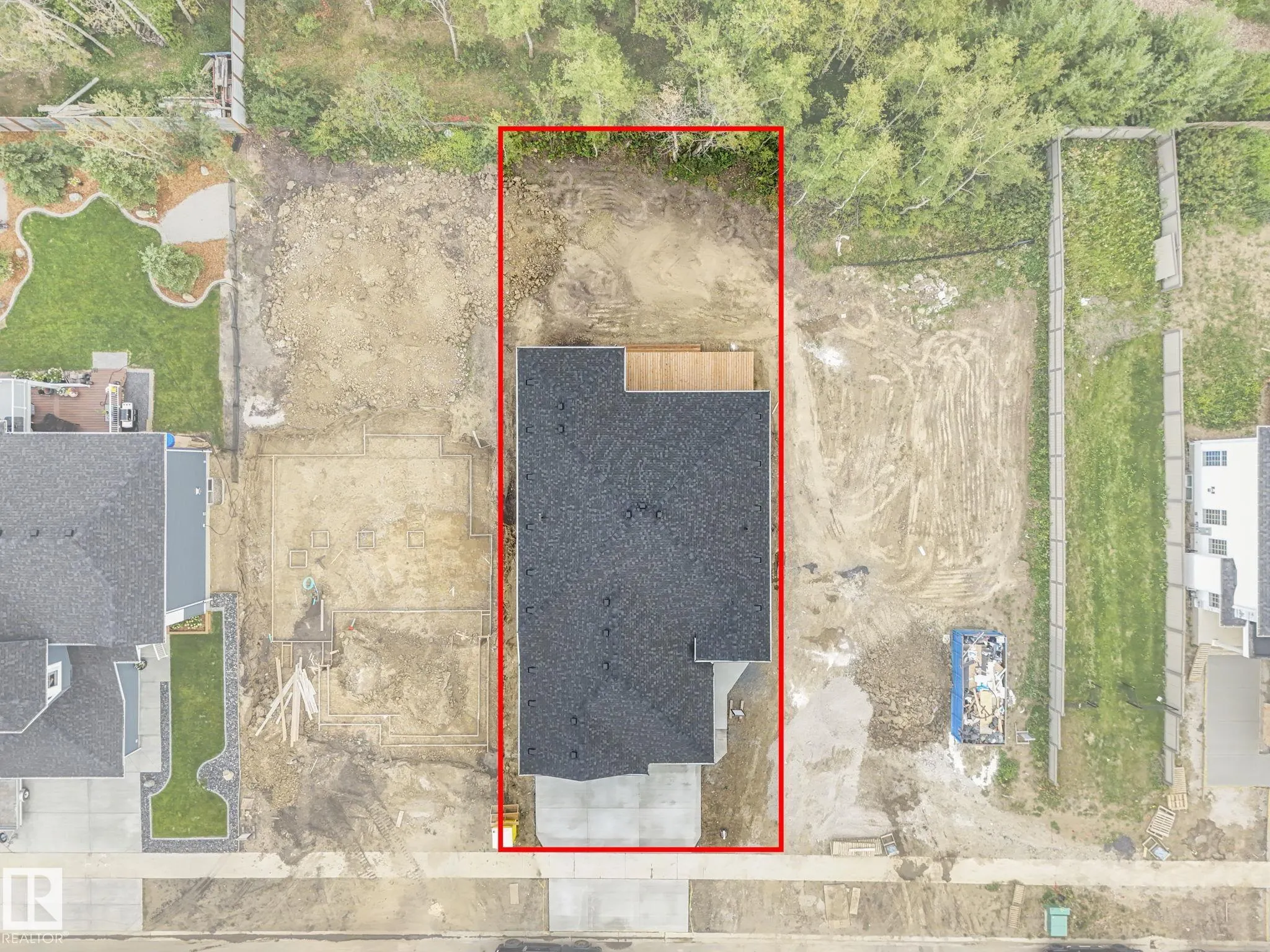 84 HARVEST Crescent