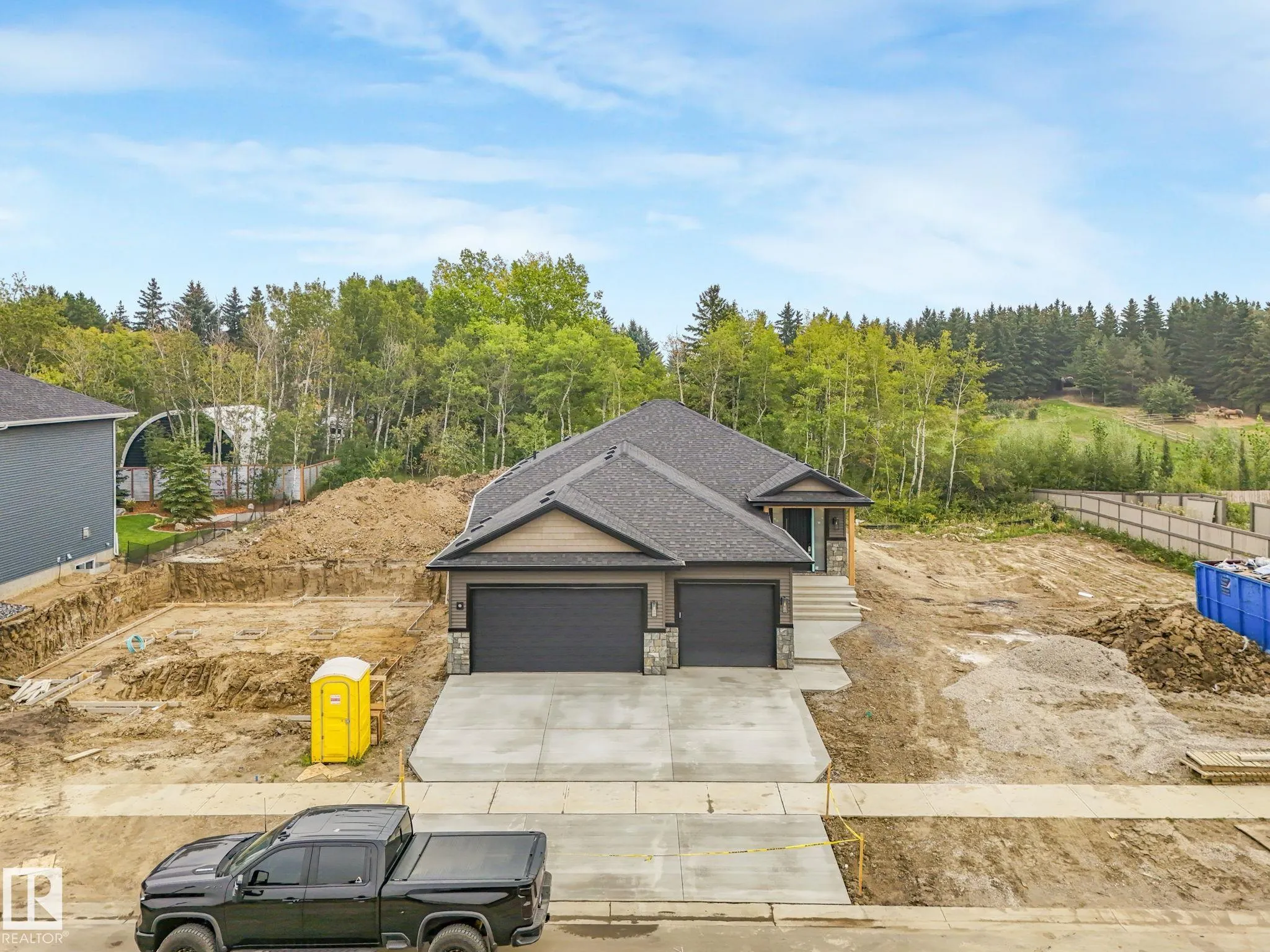 84 HARVEST Crescent