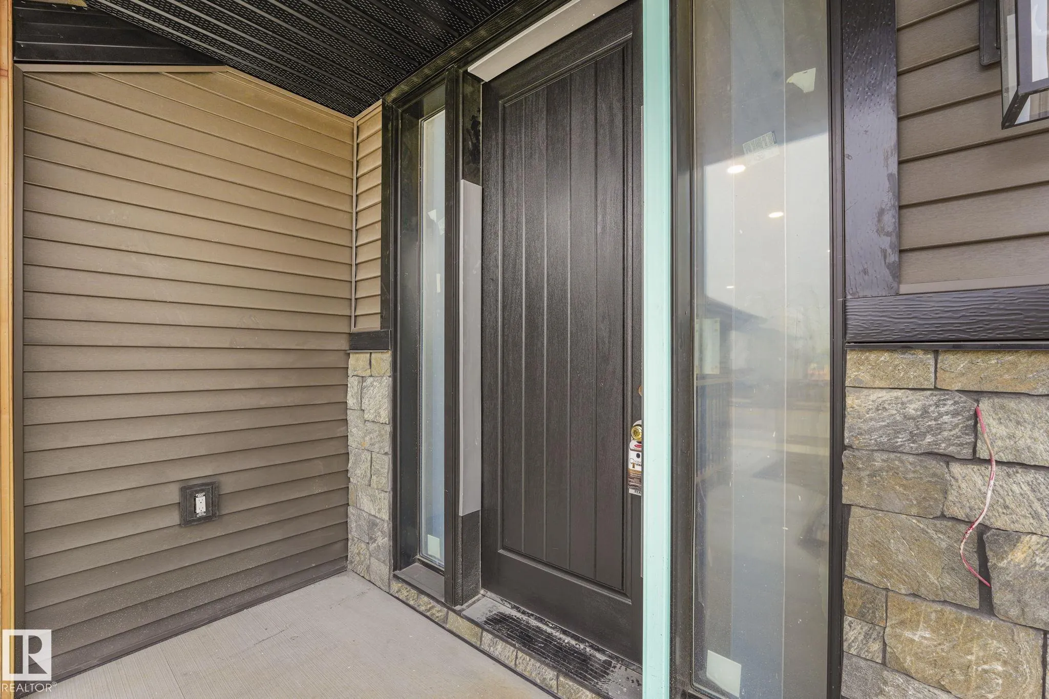84 HARVEST Crescent
