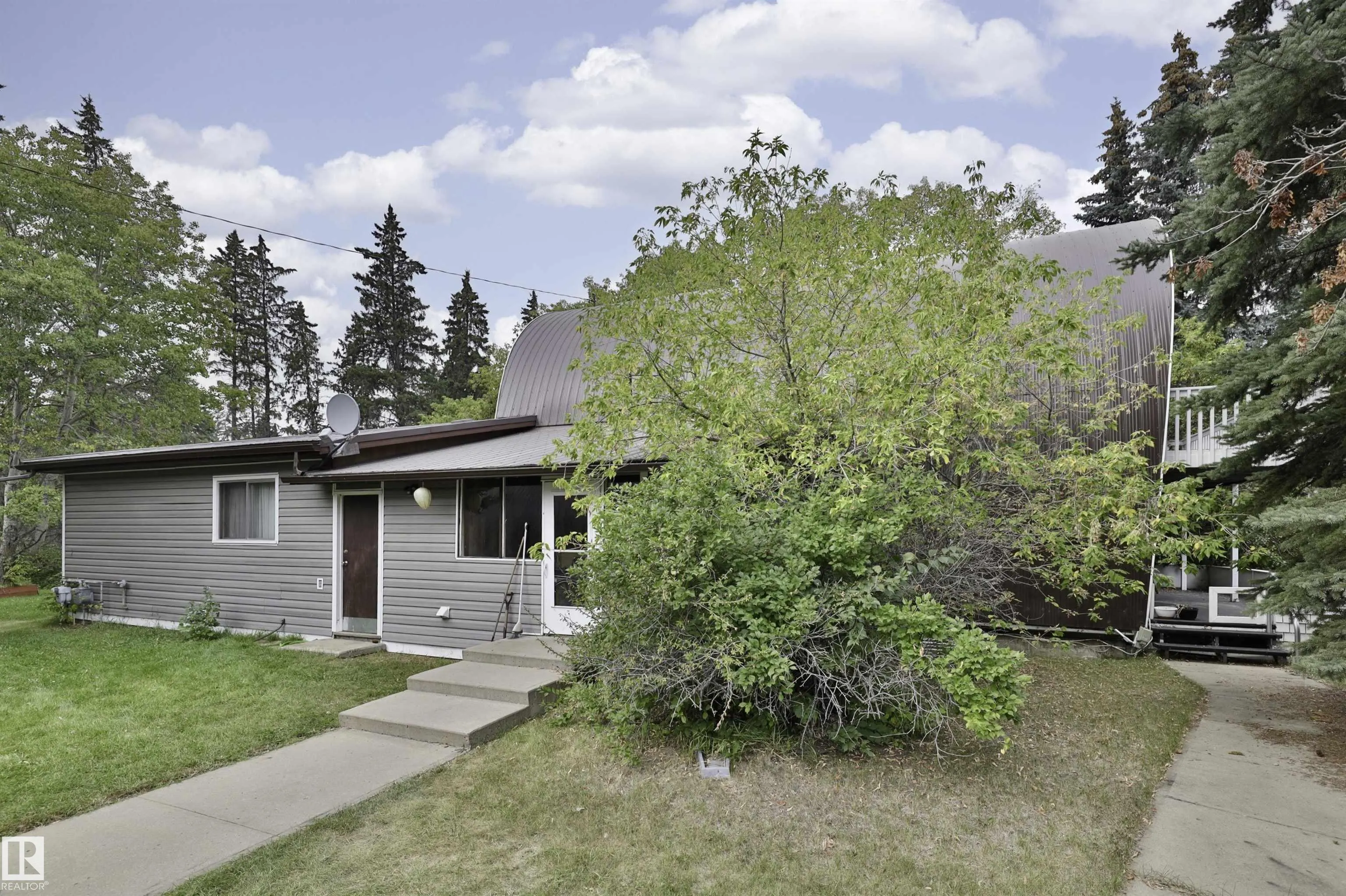 473068 RGE ROAD 243 A