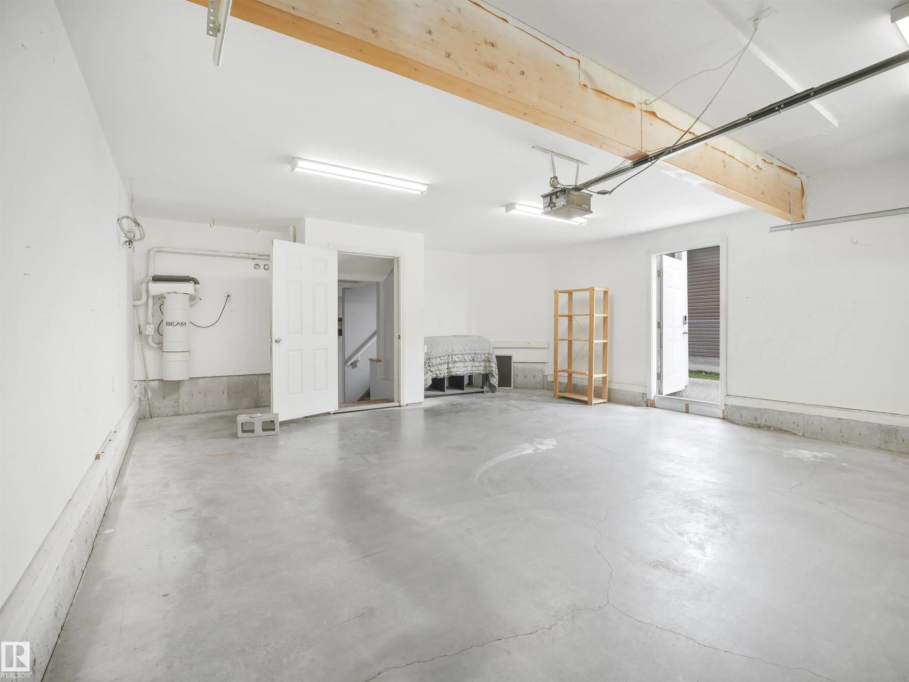 9 Deerfield Court