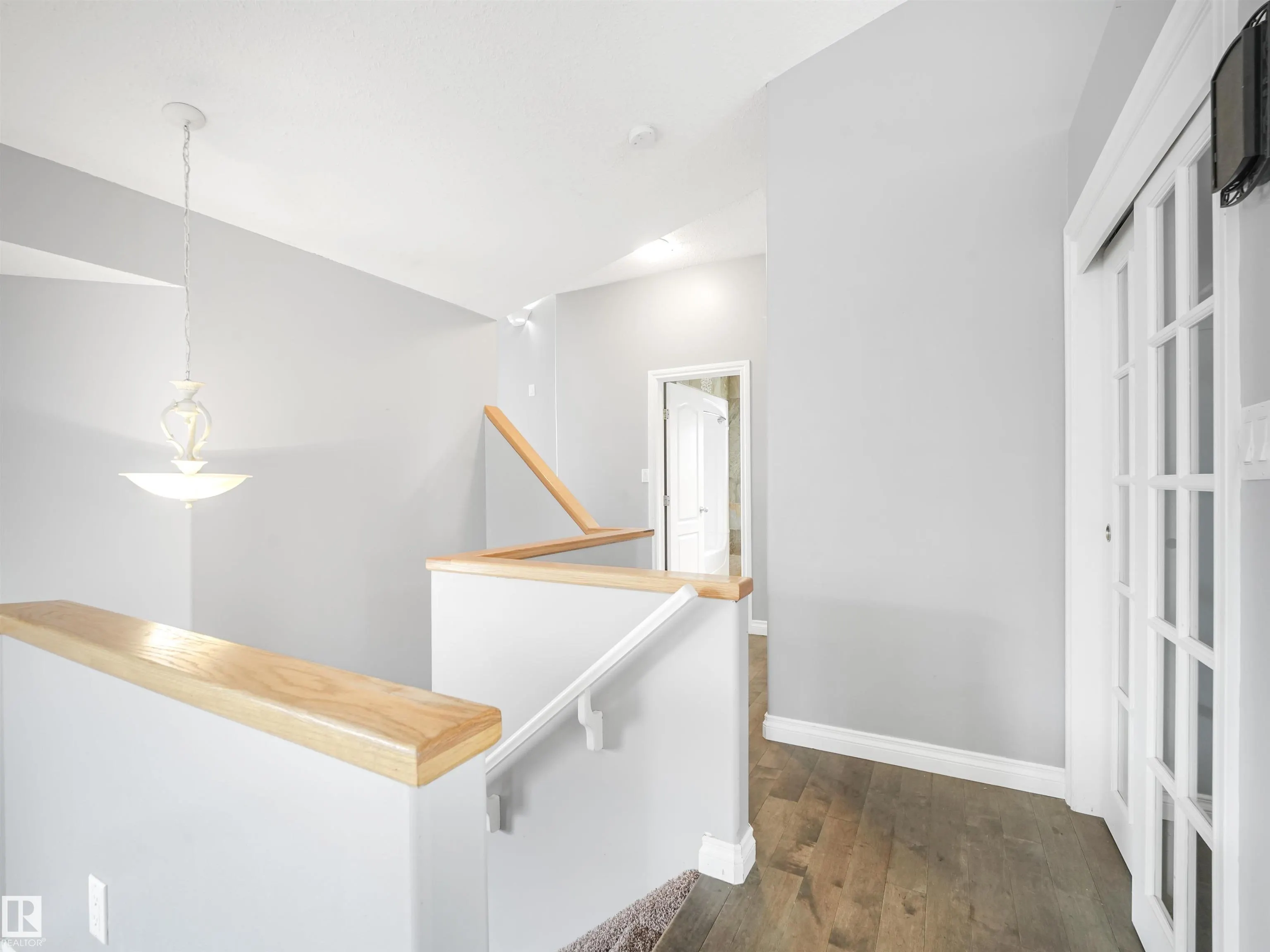 9 Deerfield Court