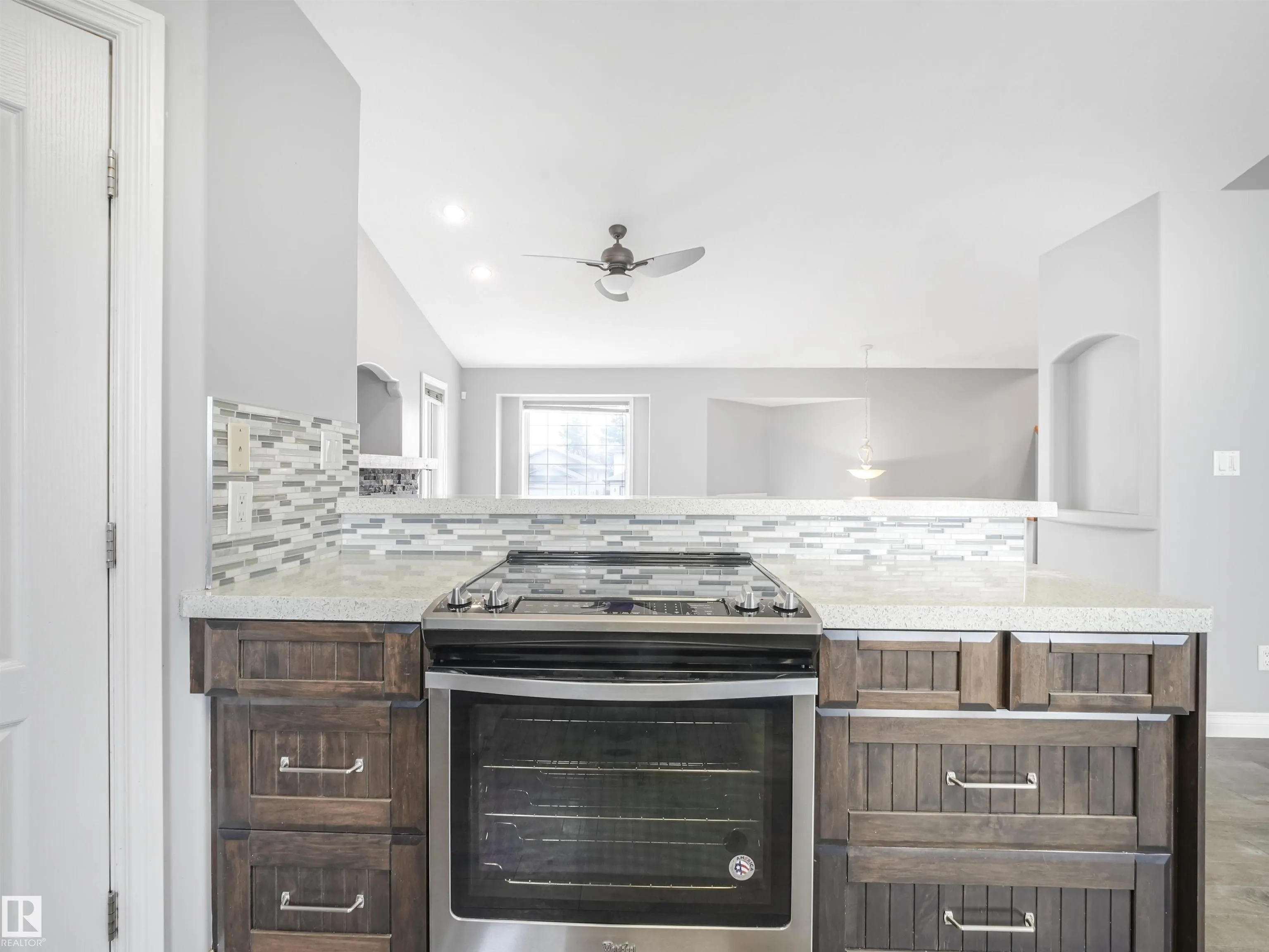 9 Deerfield Court