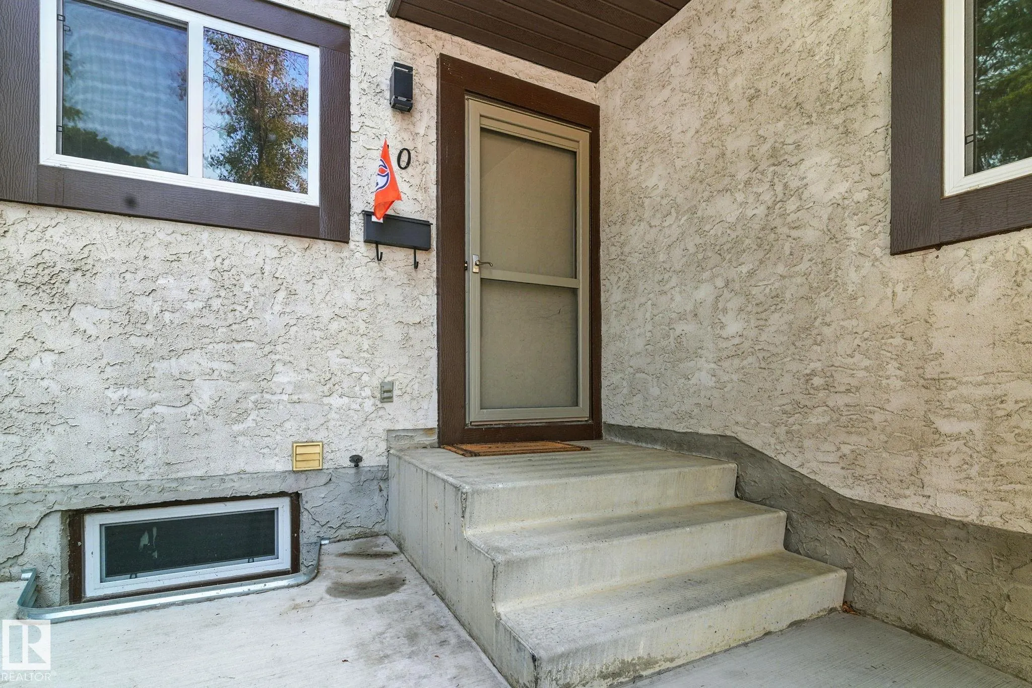 17409 95 Street