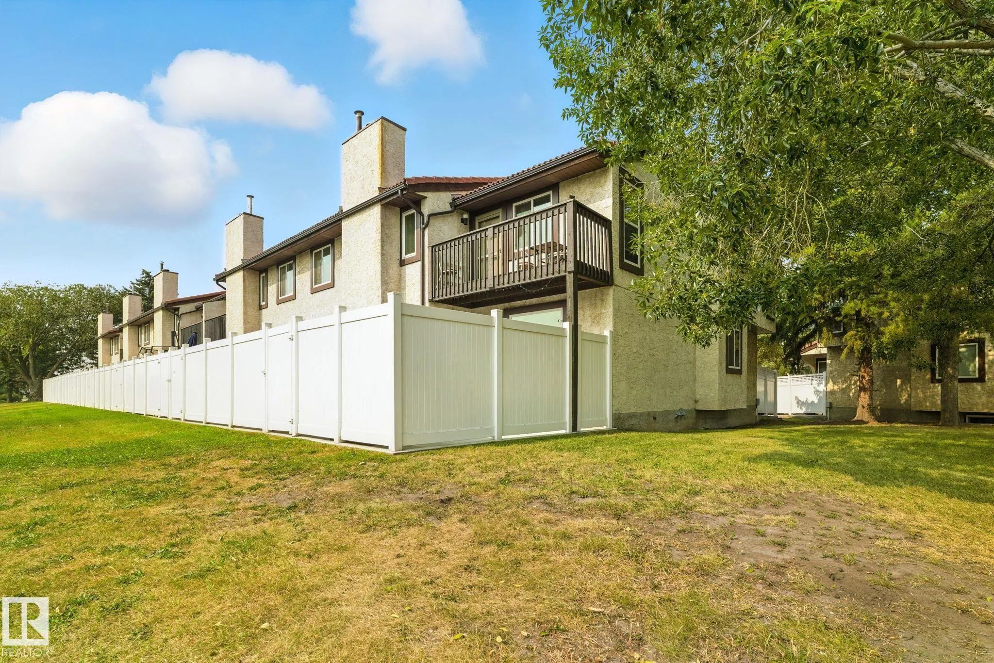 17409 95 Street