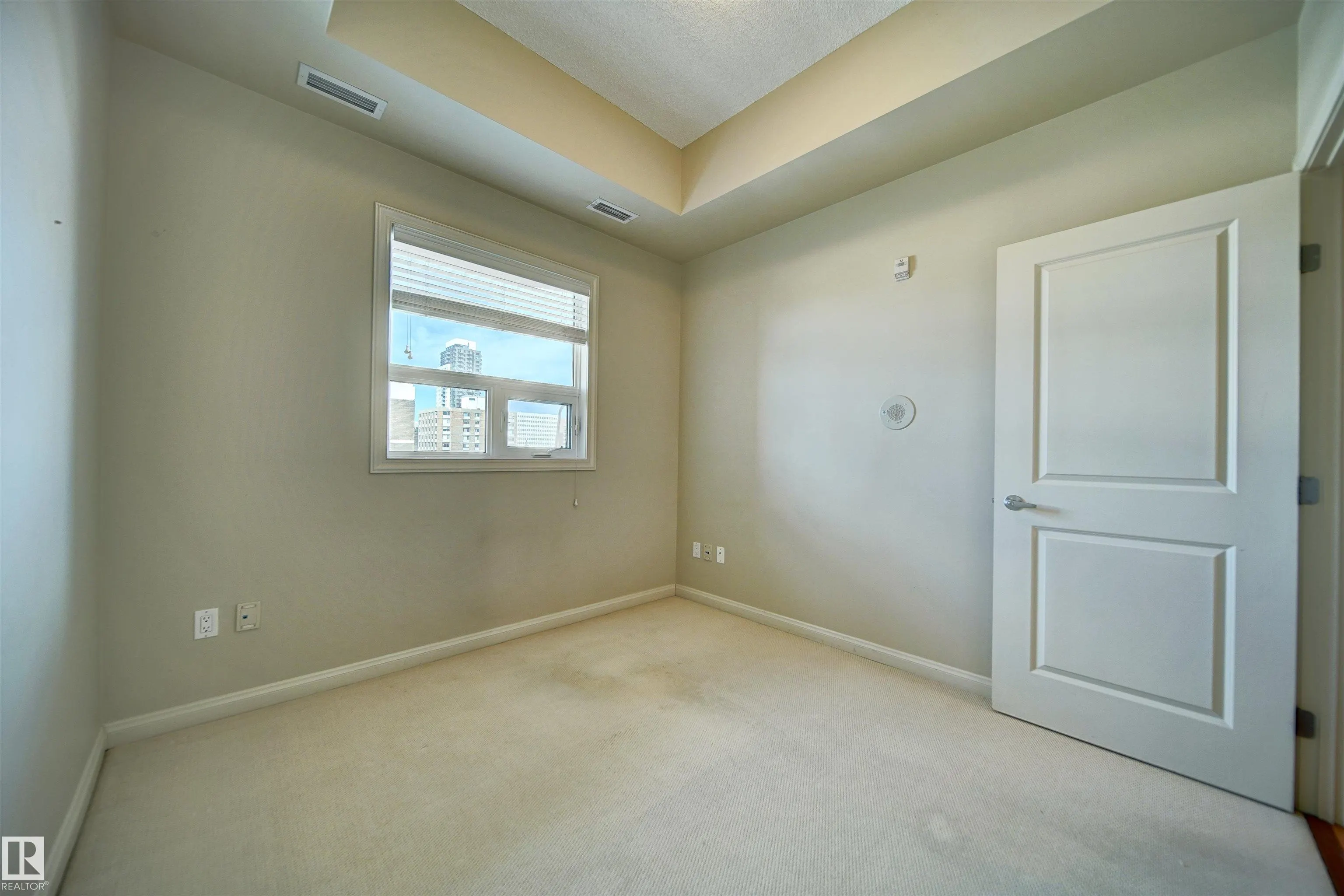 9819 104 Street