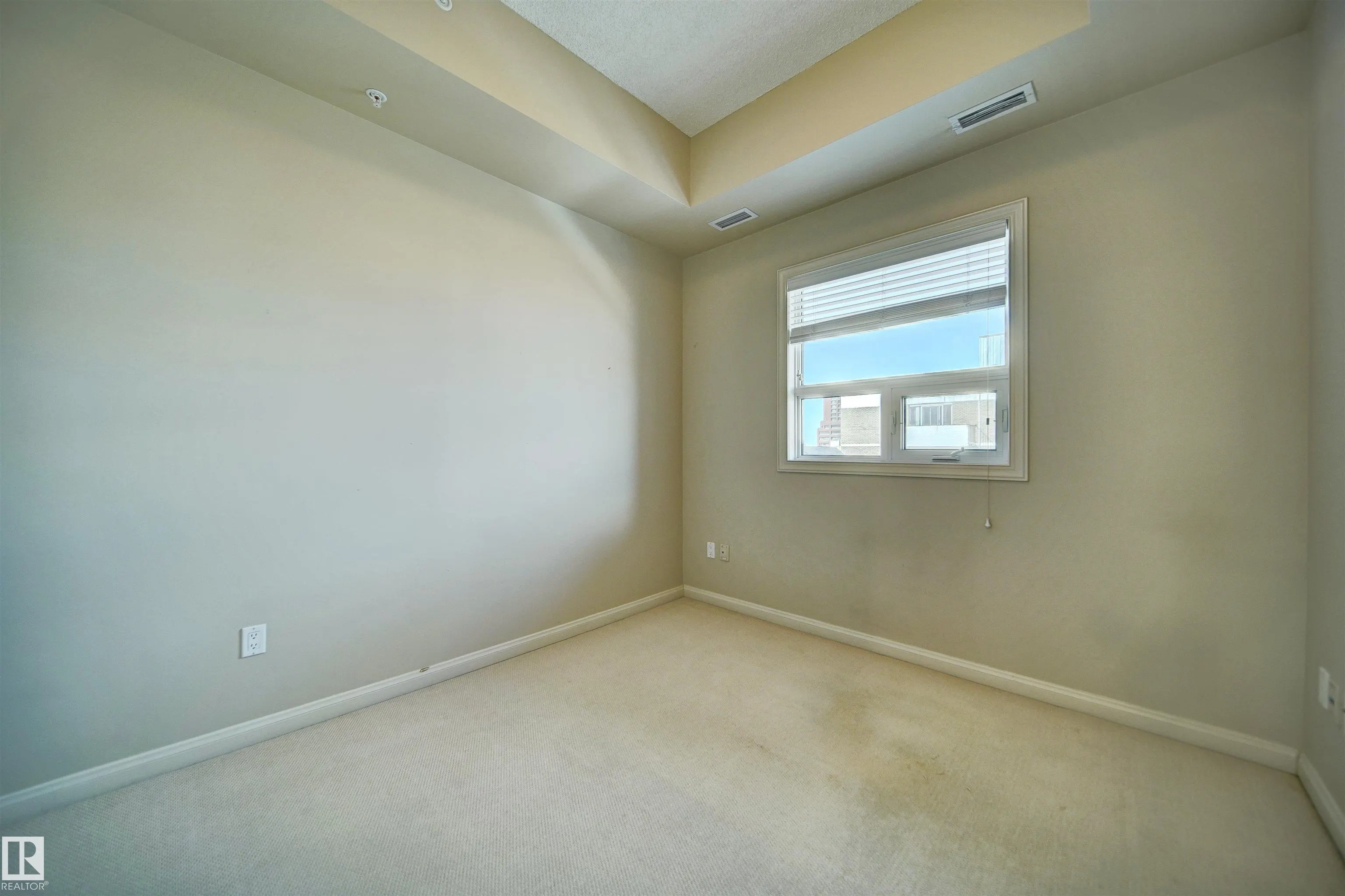 9819 104 Street