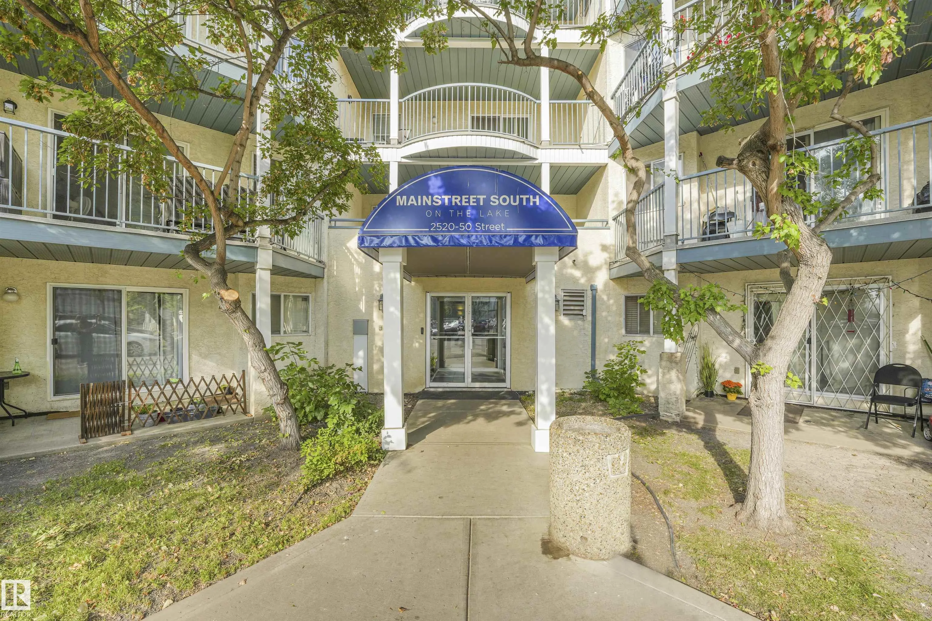 2520 50 Street