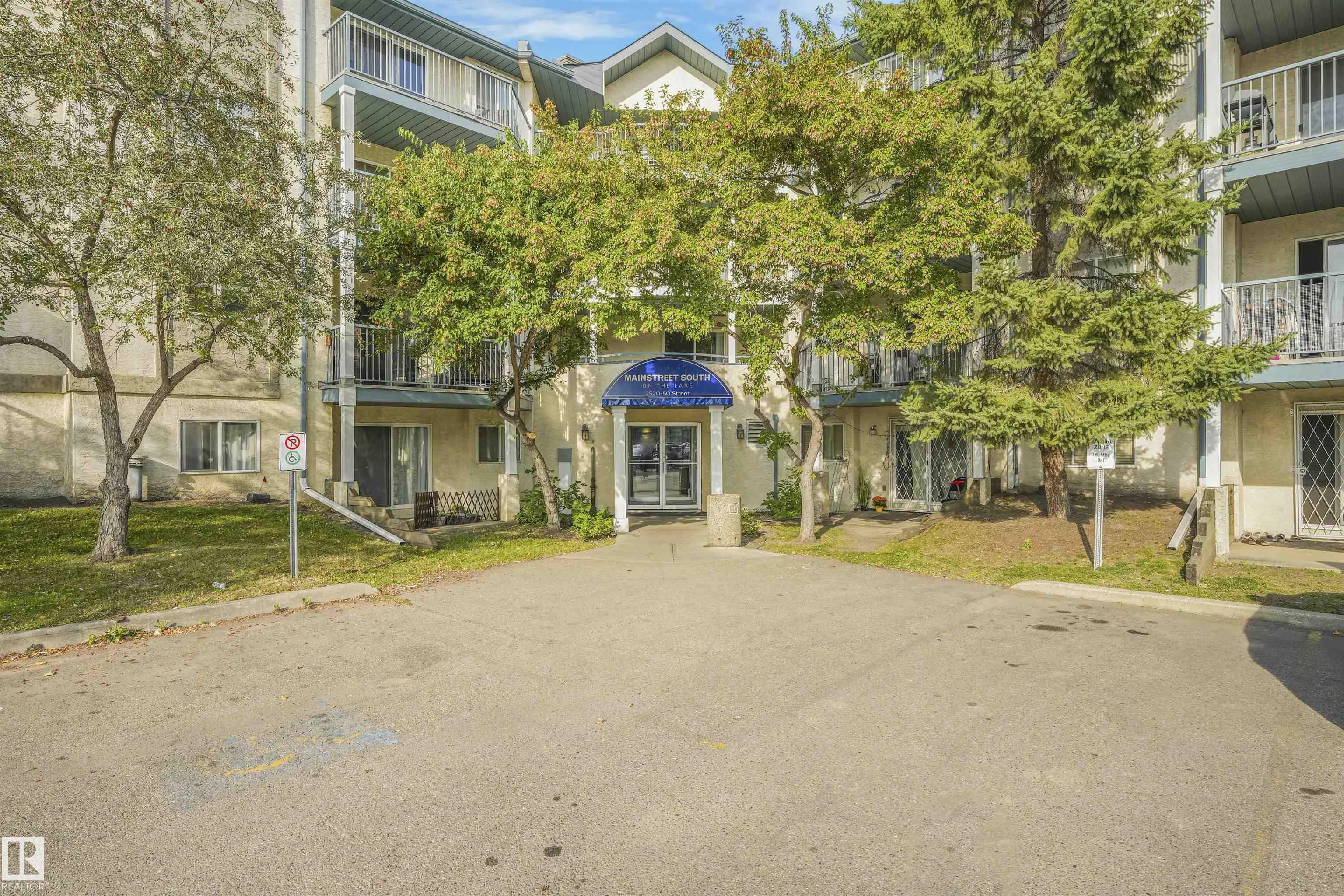 2520 50 Street