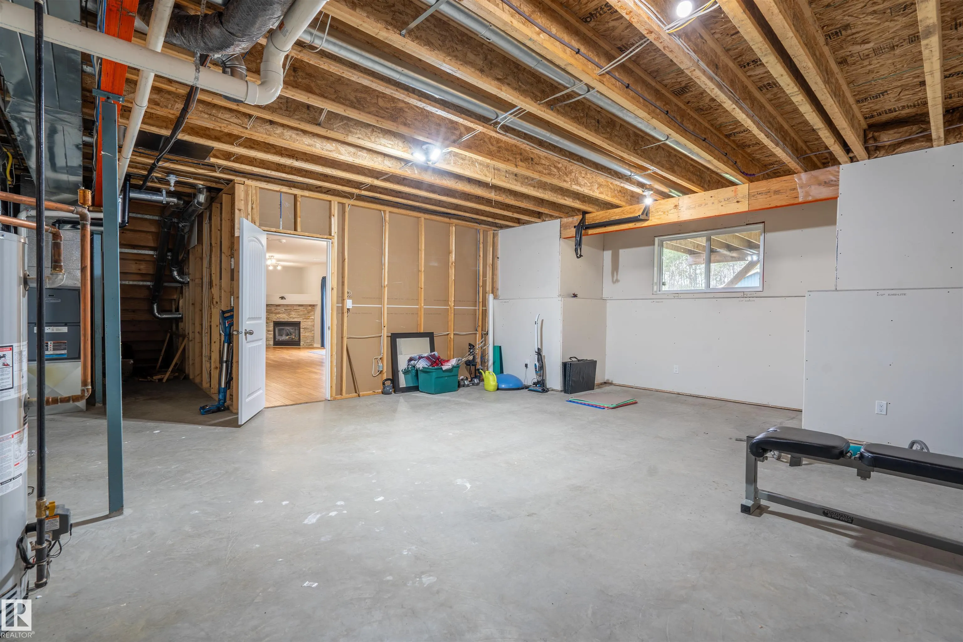 102 62212 Range Road 412