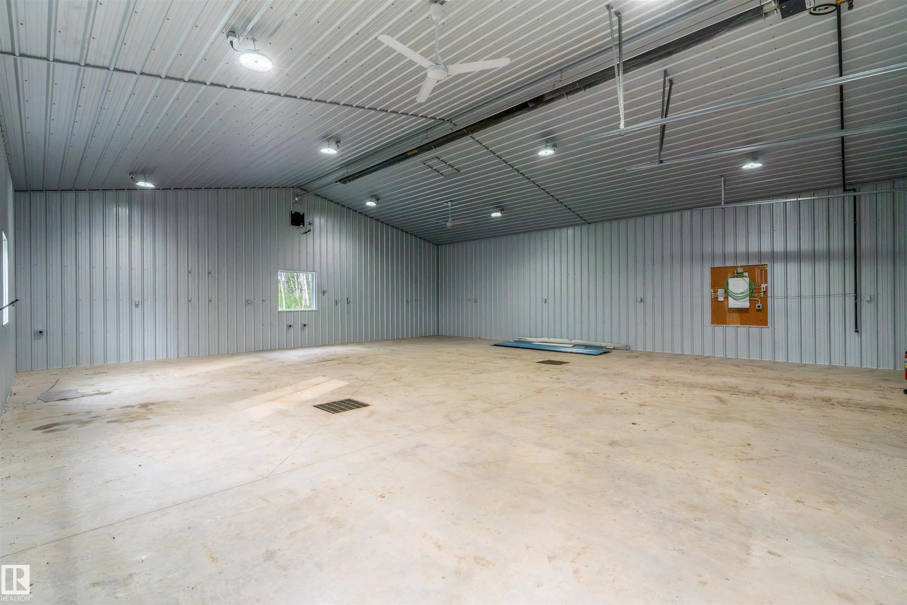 102 62212 Range Road 412