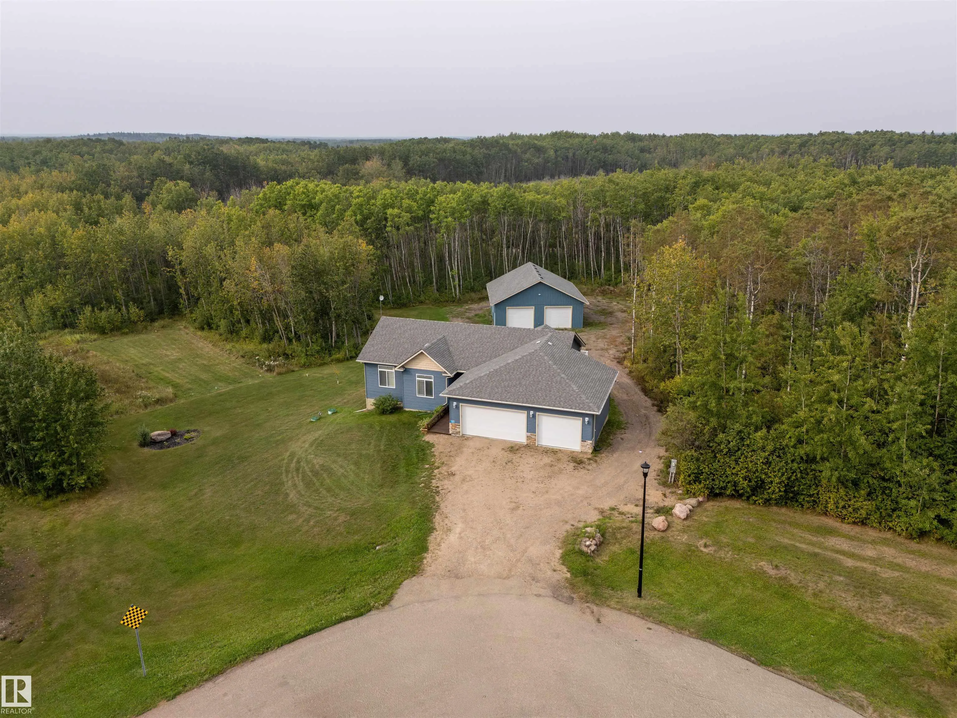 102 62212 Range Road 412