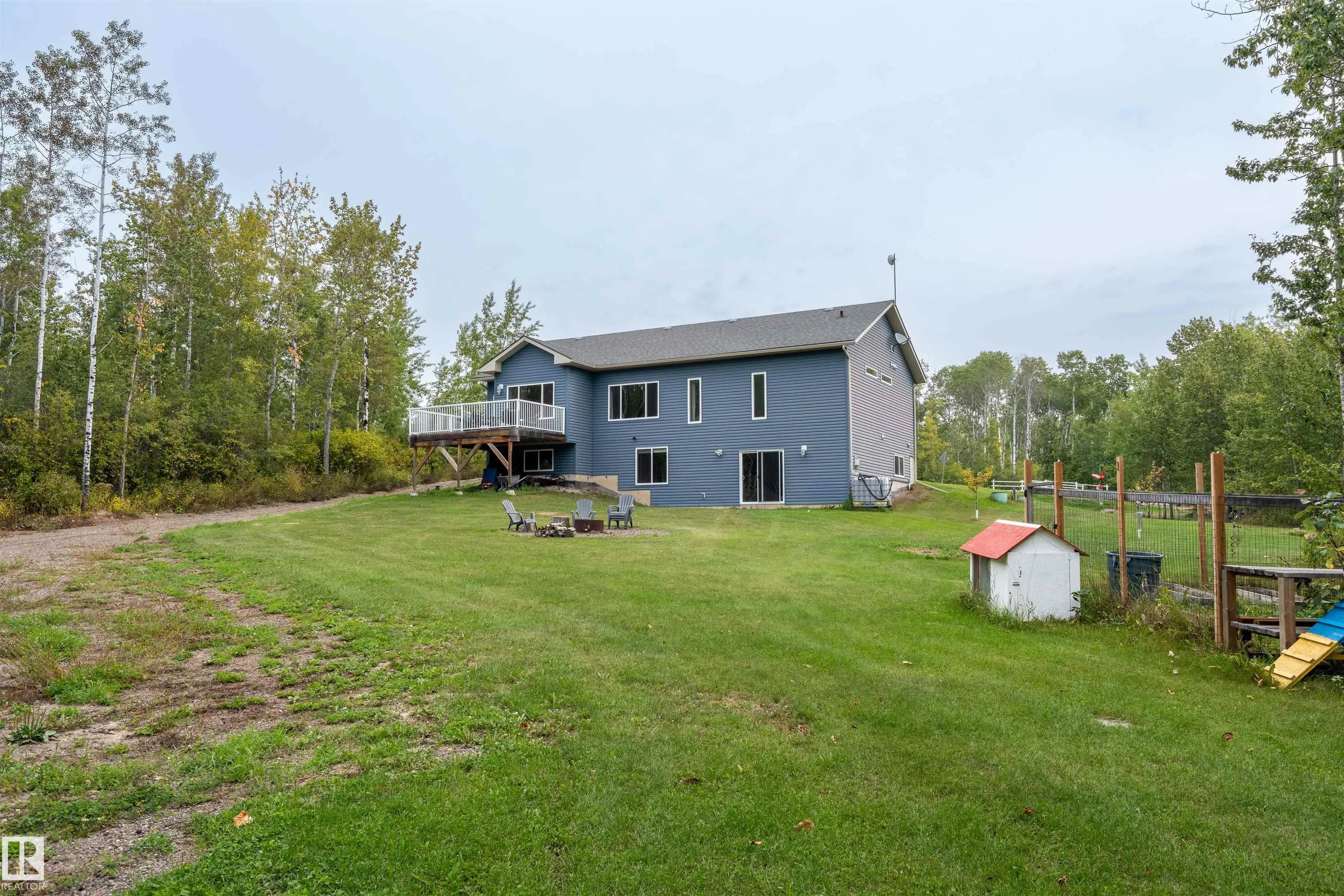 102 62212 Range Road 412