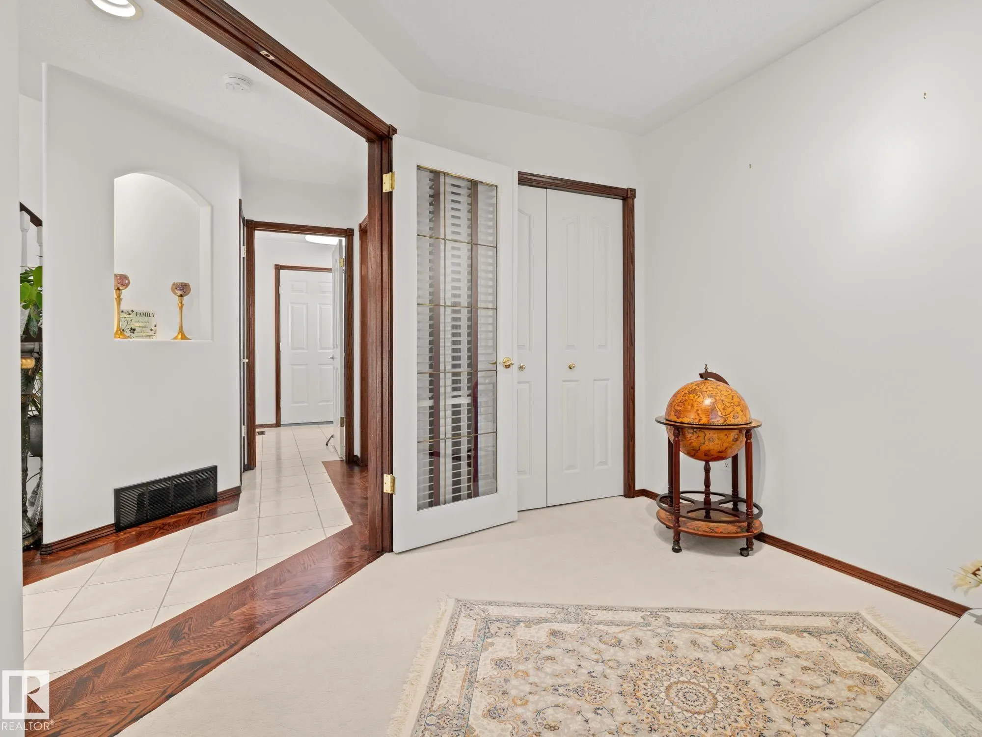 29 OAKDALE Place