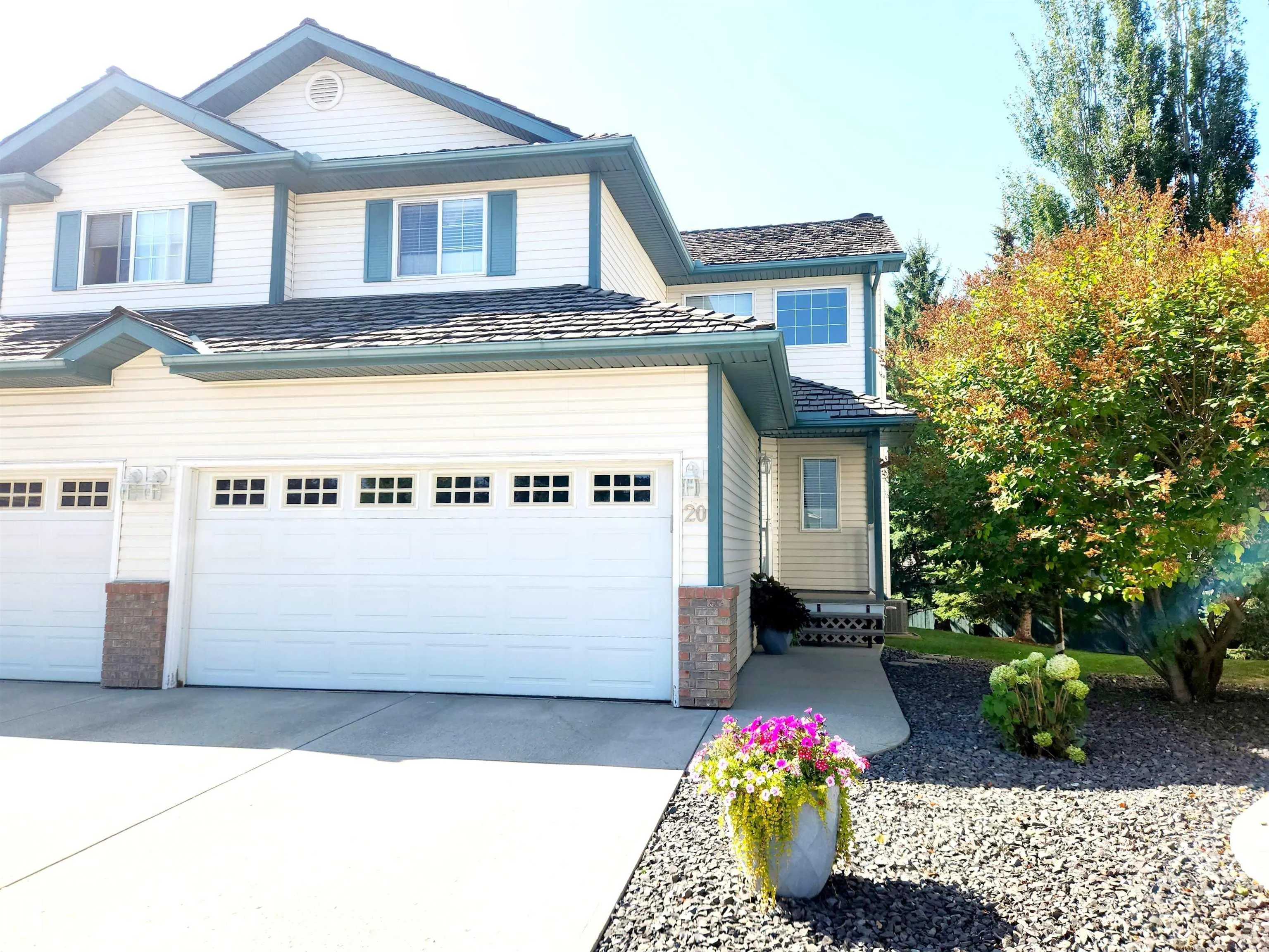 211 BLACKBURN