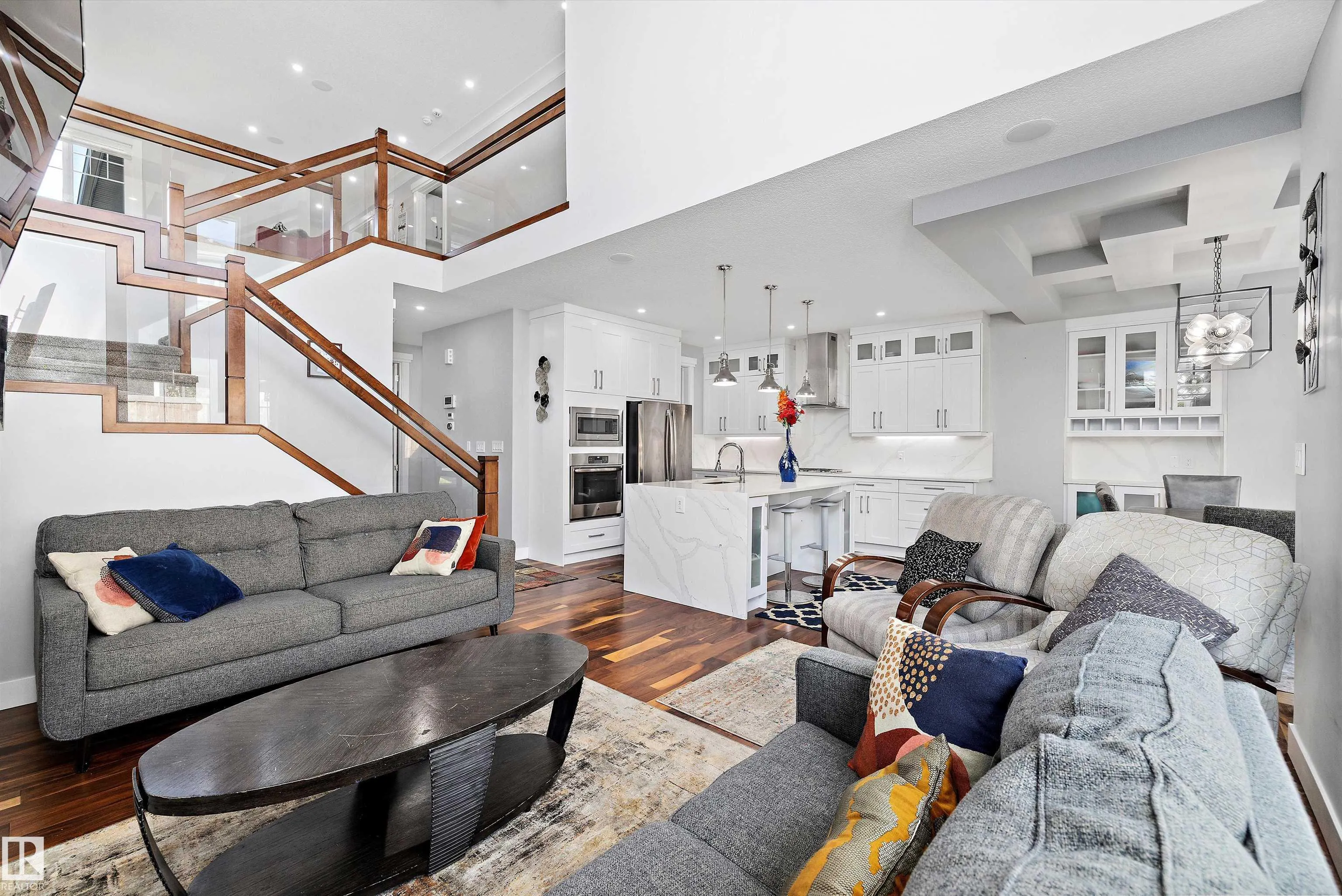 3380 CHICKADEE Drive