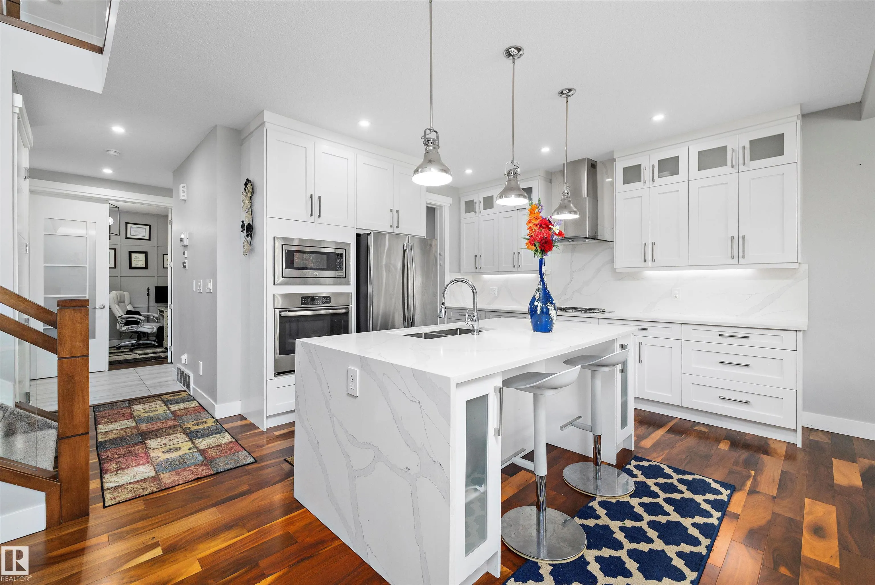 3380 CHICKADEE Drive