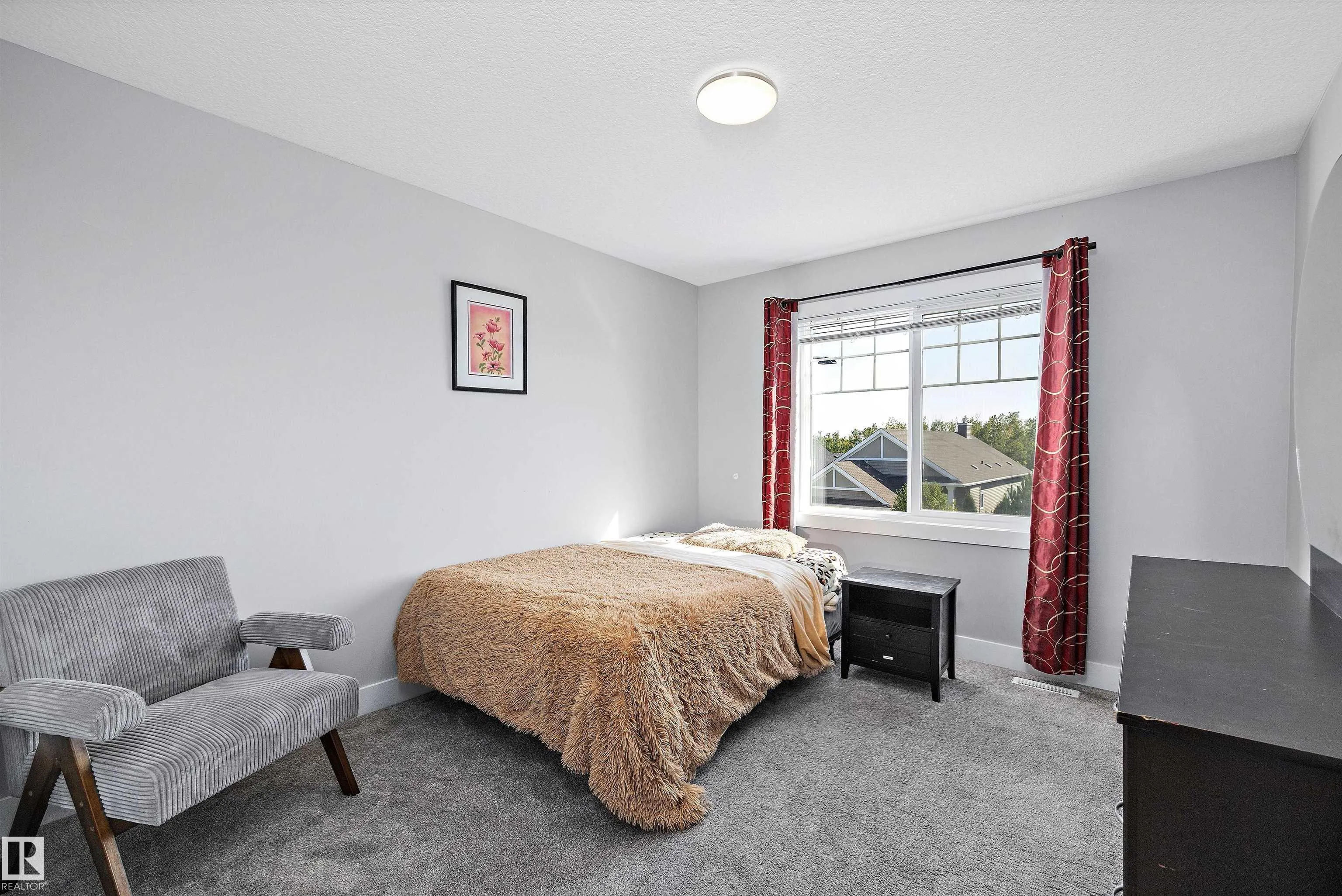 3380 CHICKADEE Drive