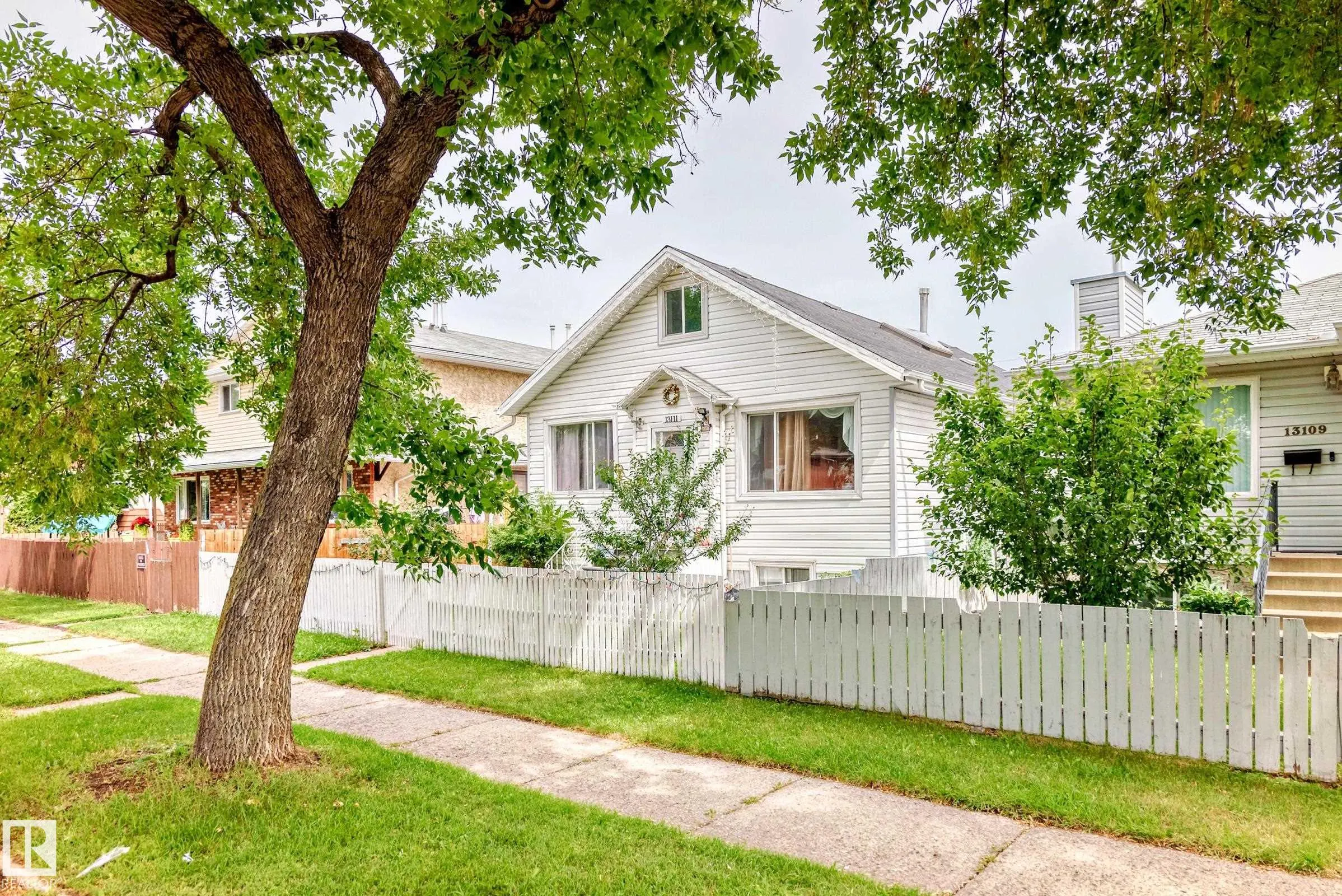 13111 65 Street